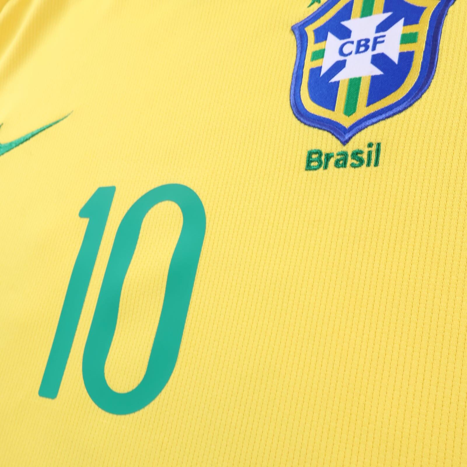 Brazil Ronaldinho #10 2008/10 Home Shirt - M