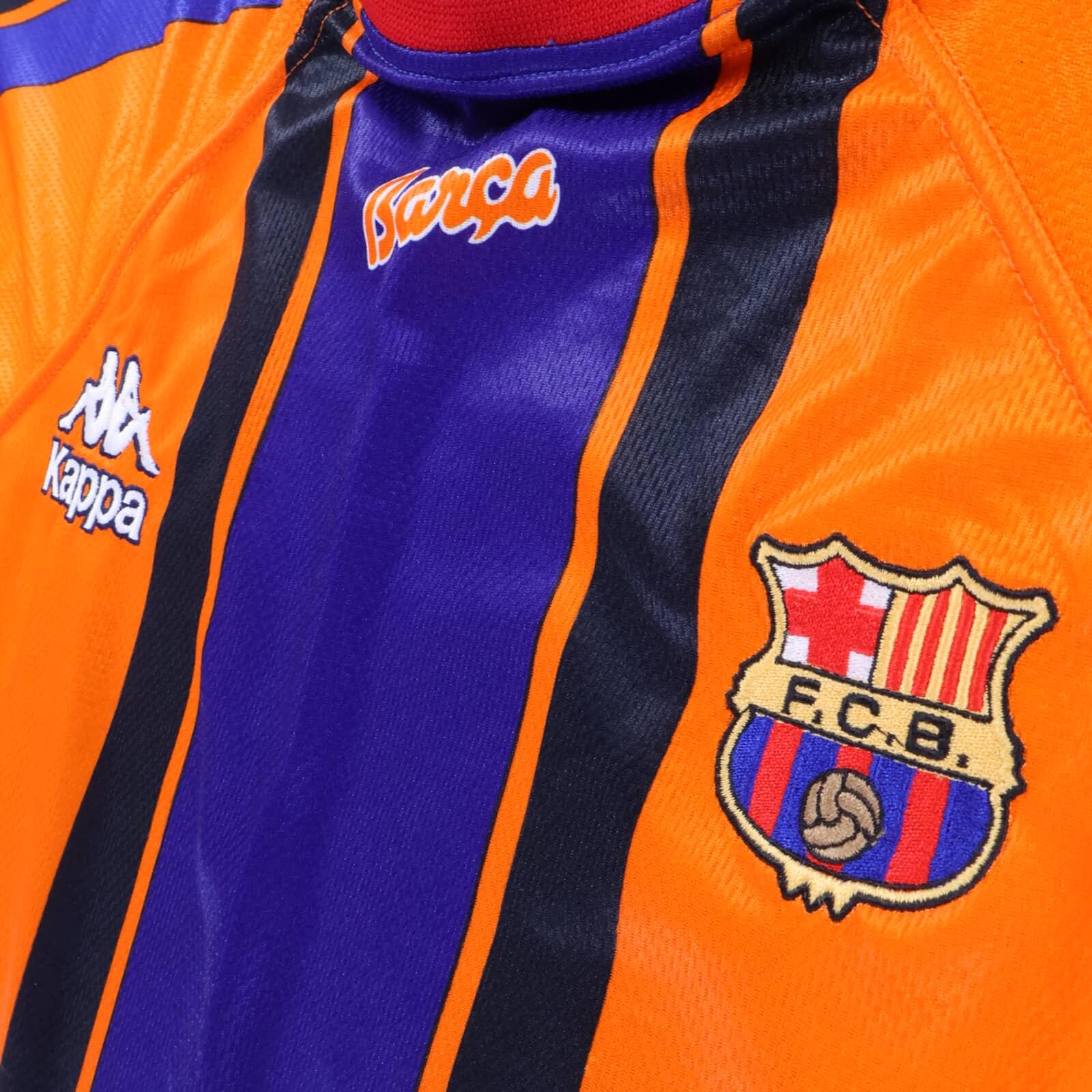 *MINT* Barcelona Anderson #9 1997/98 Away Shirt - L