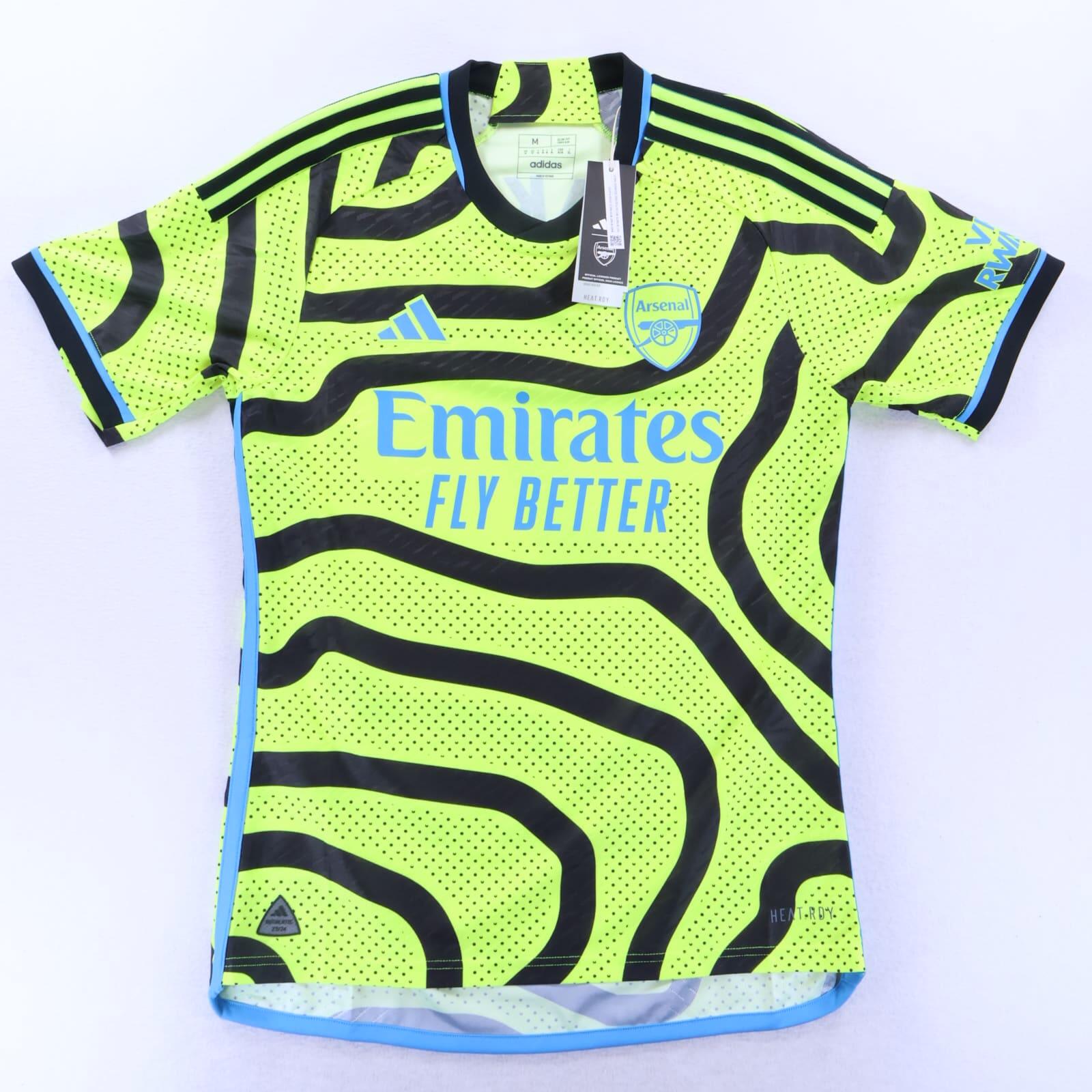*NWT* Arsenal Saka #7 2024/25 Away Shirt - M
