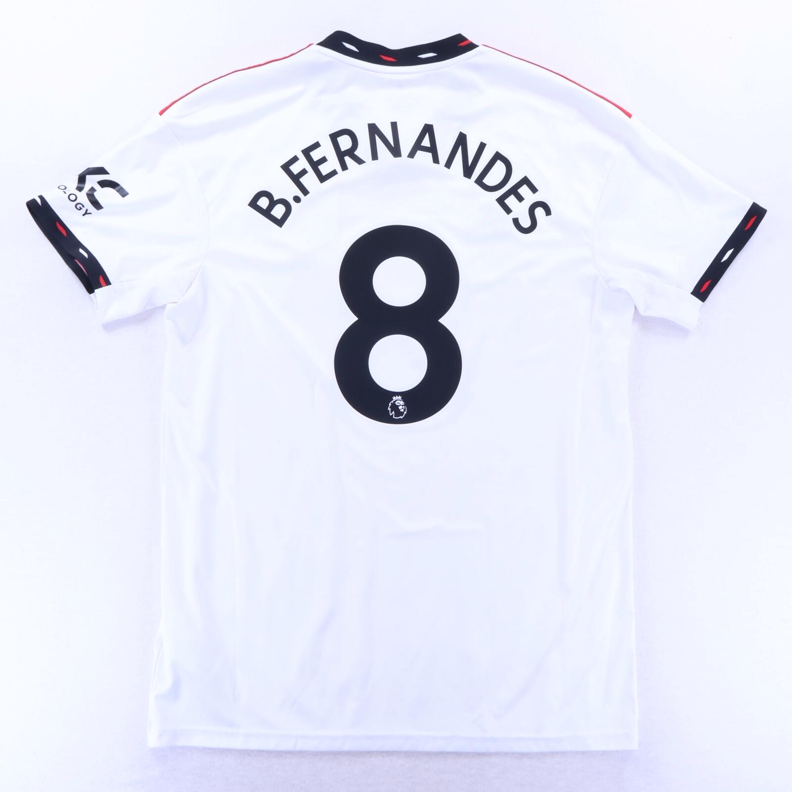 Manchester United B. Fernandes #8 2022/23 Away Shirt - L