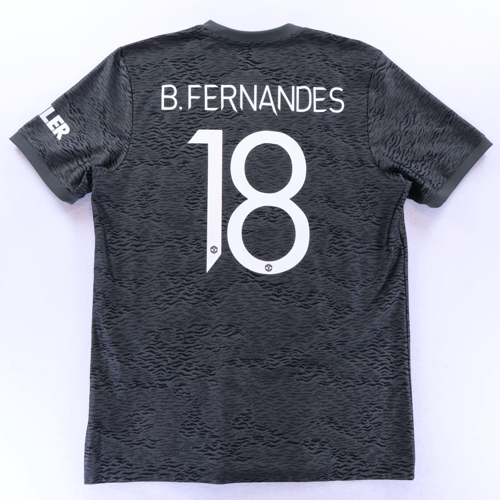 *MINT* Manchester United B. Fernandes #18 2020/21 Away Shirt - L