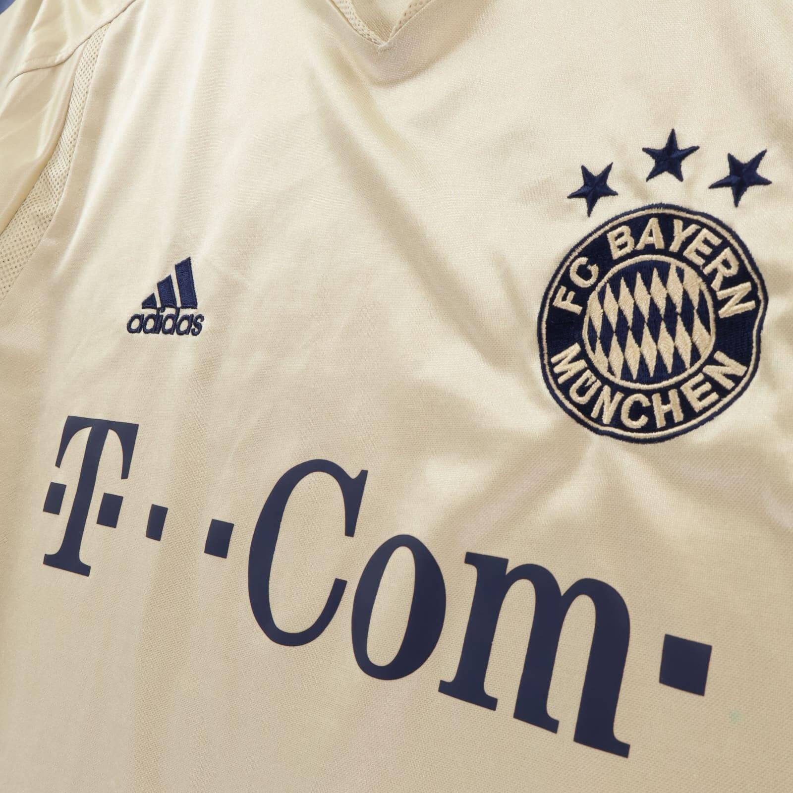 Bayern Munich Ballack #13 2004/05 Away Shirt - L