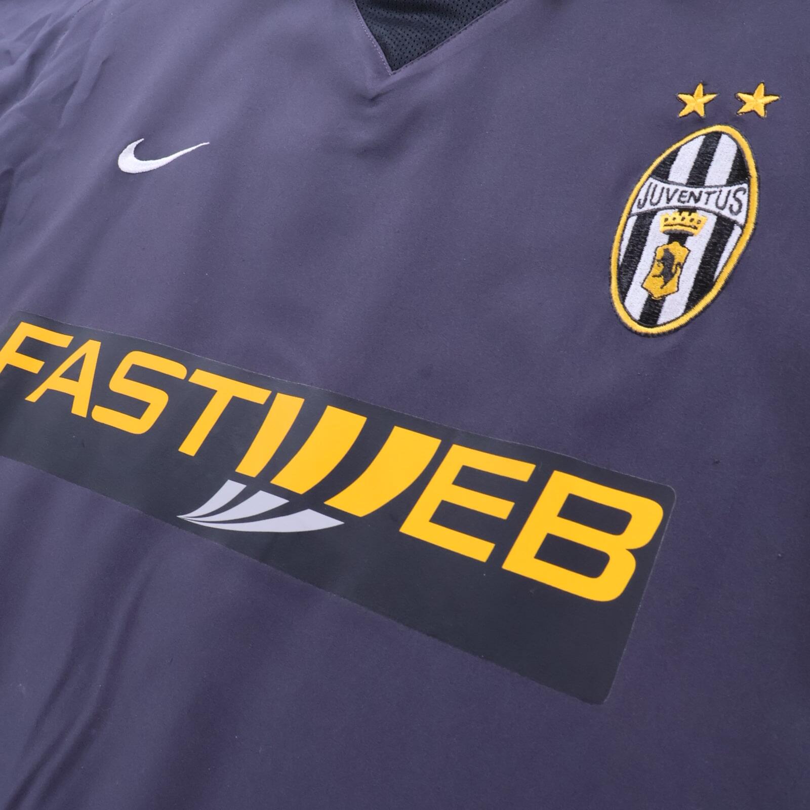 Juventus Trezeguet #17 2003/04 Third Shirt - XL