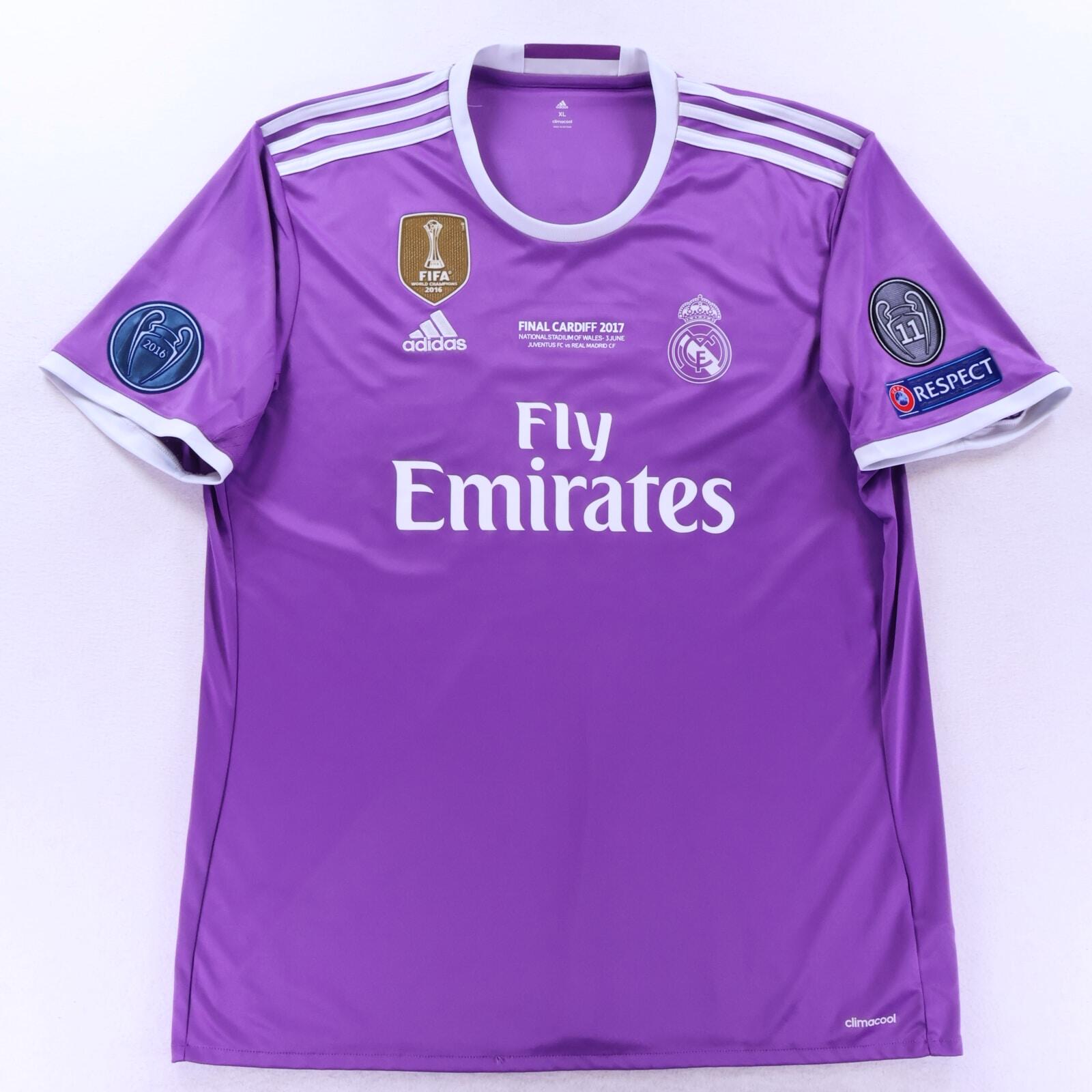 Real Madrid 2016/17 Away Shirt - XL