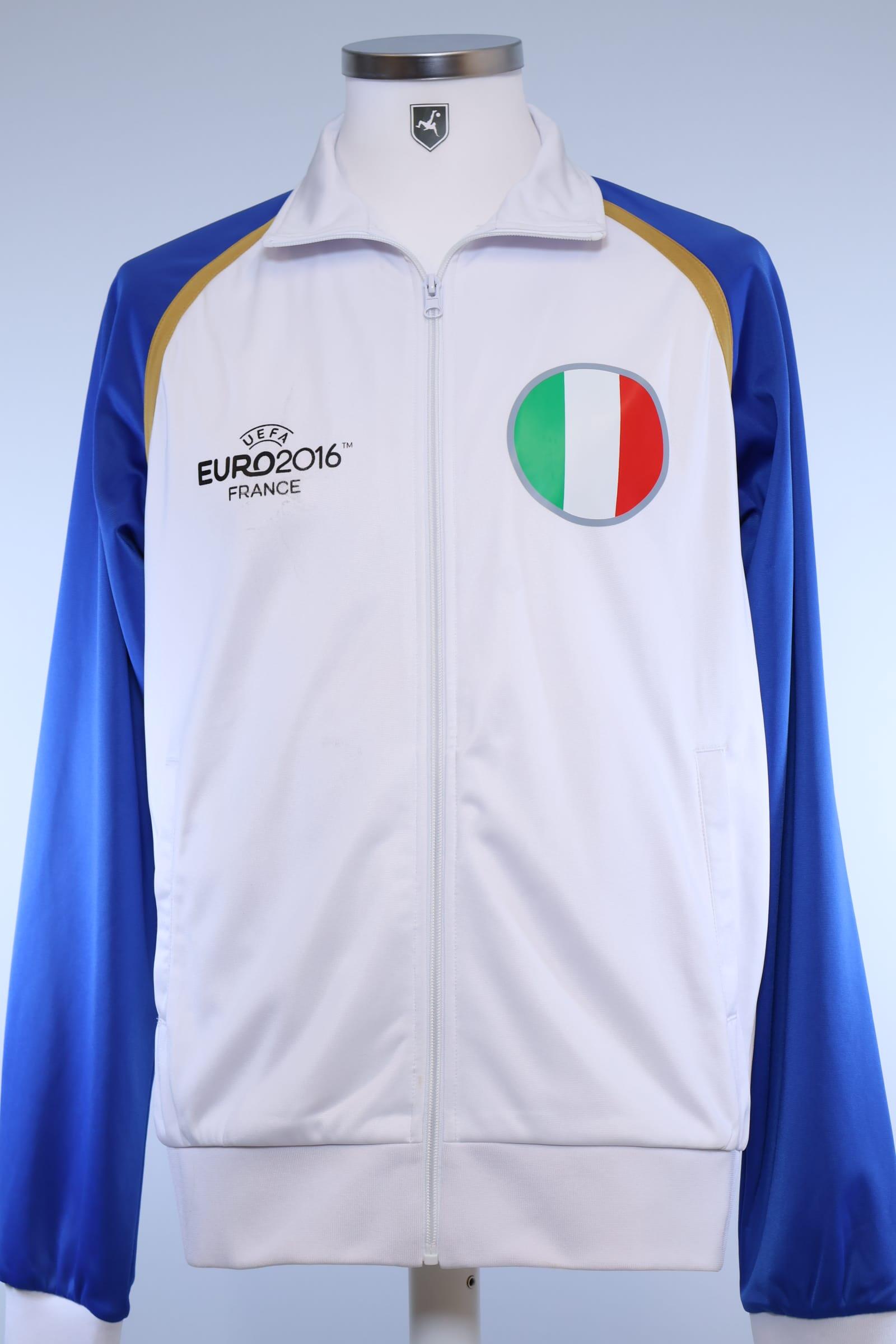 Italy 2016/17 Track Jacket - LAuthentic Original Football Shirt