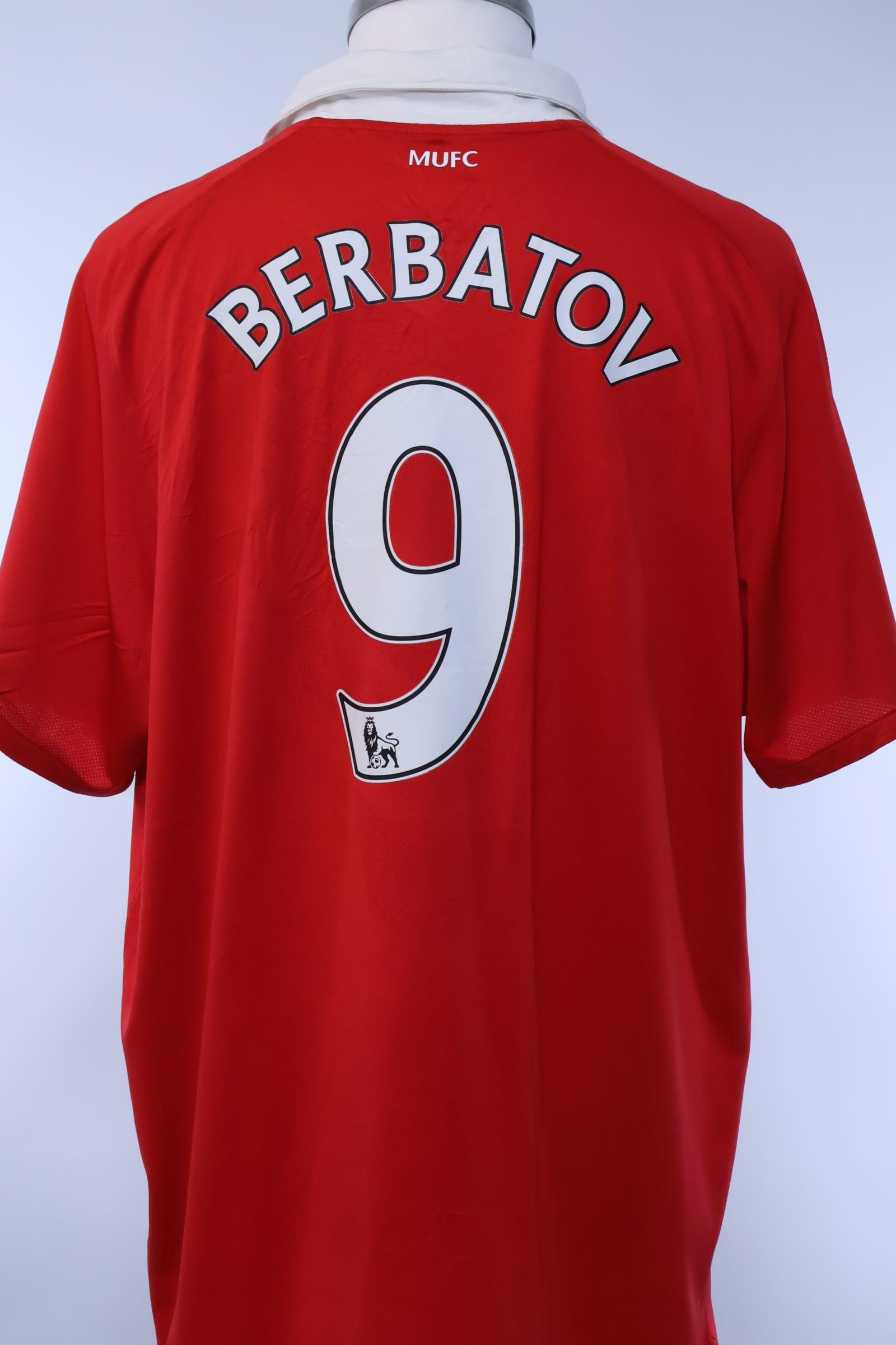 Manchester United 2010/11 Berbatov #9 Home Shirt - XLAuthentic Original Football Shirt