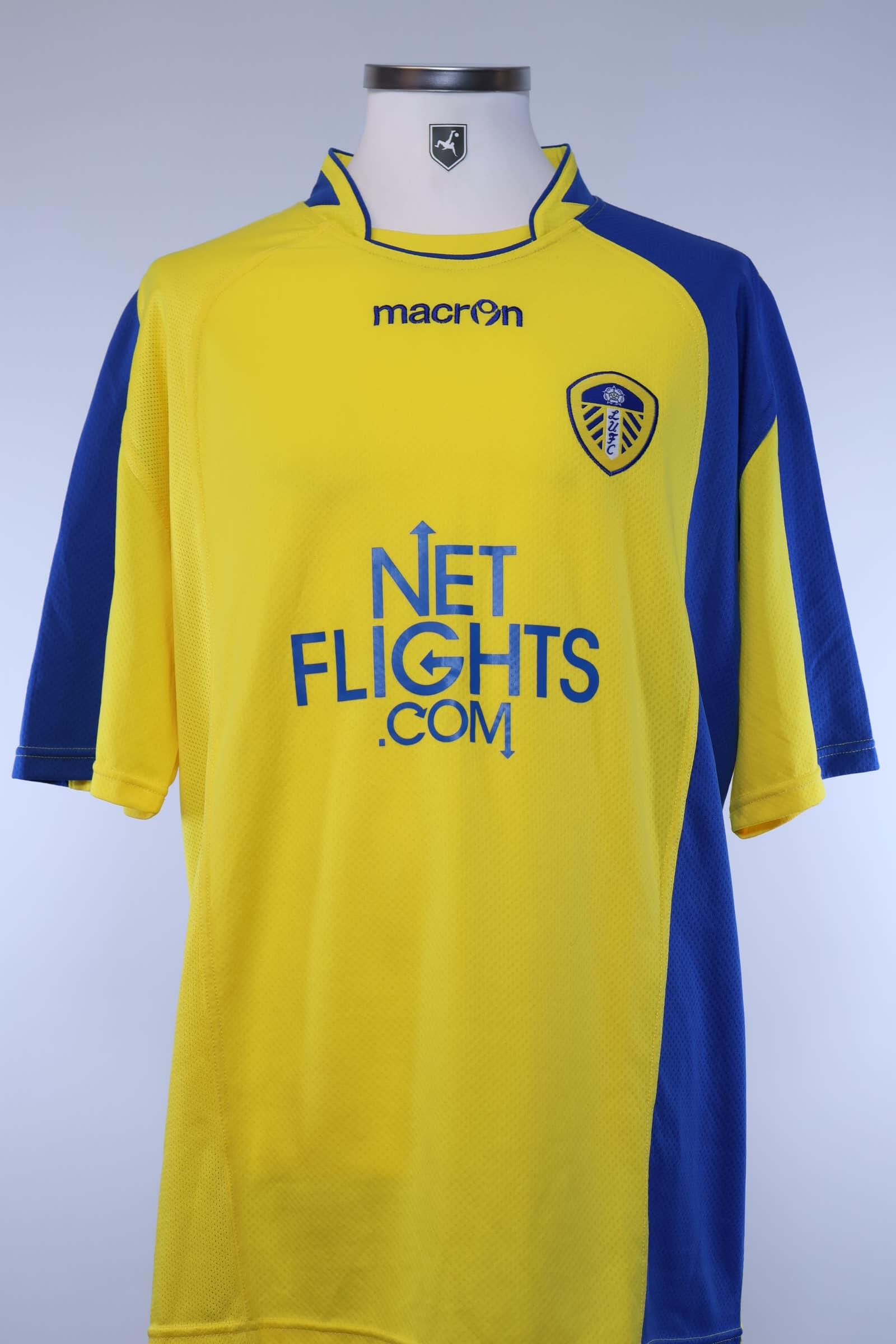 Leeds United 2009/10 Away Shirt - XLAuthentic Original Football Shirt