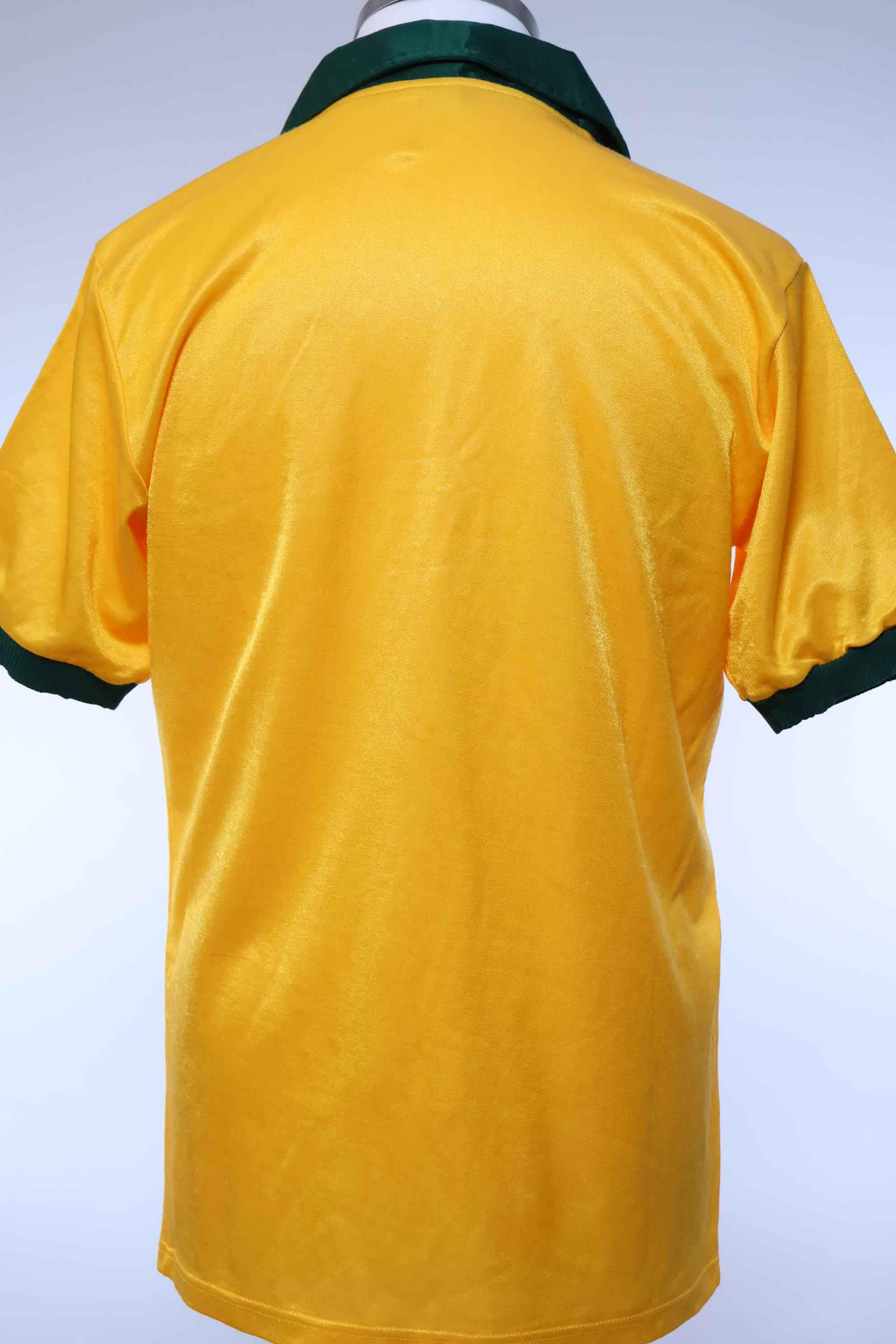 Brazil 1985/88 Home Shirt - M- BACK