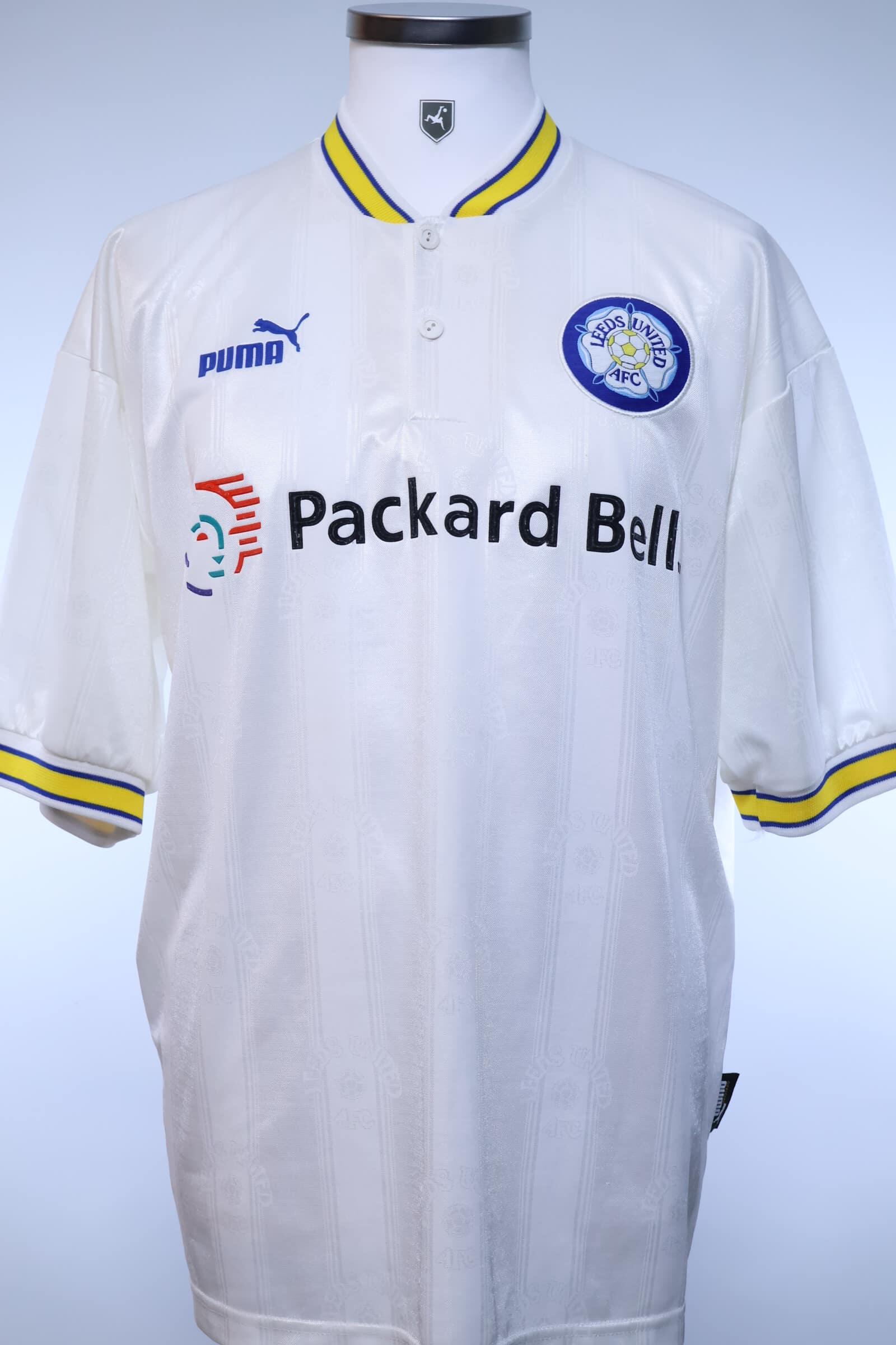 Leeds United 1996/98 Home Shirt - L- FRONT