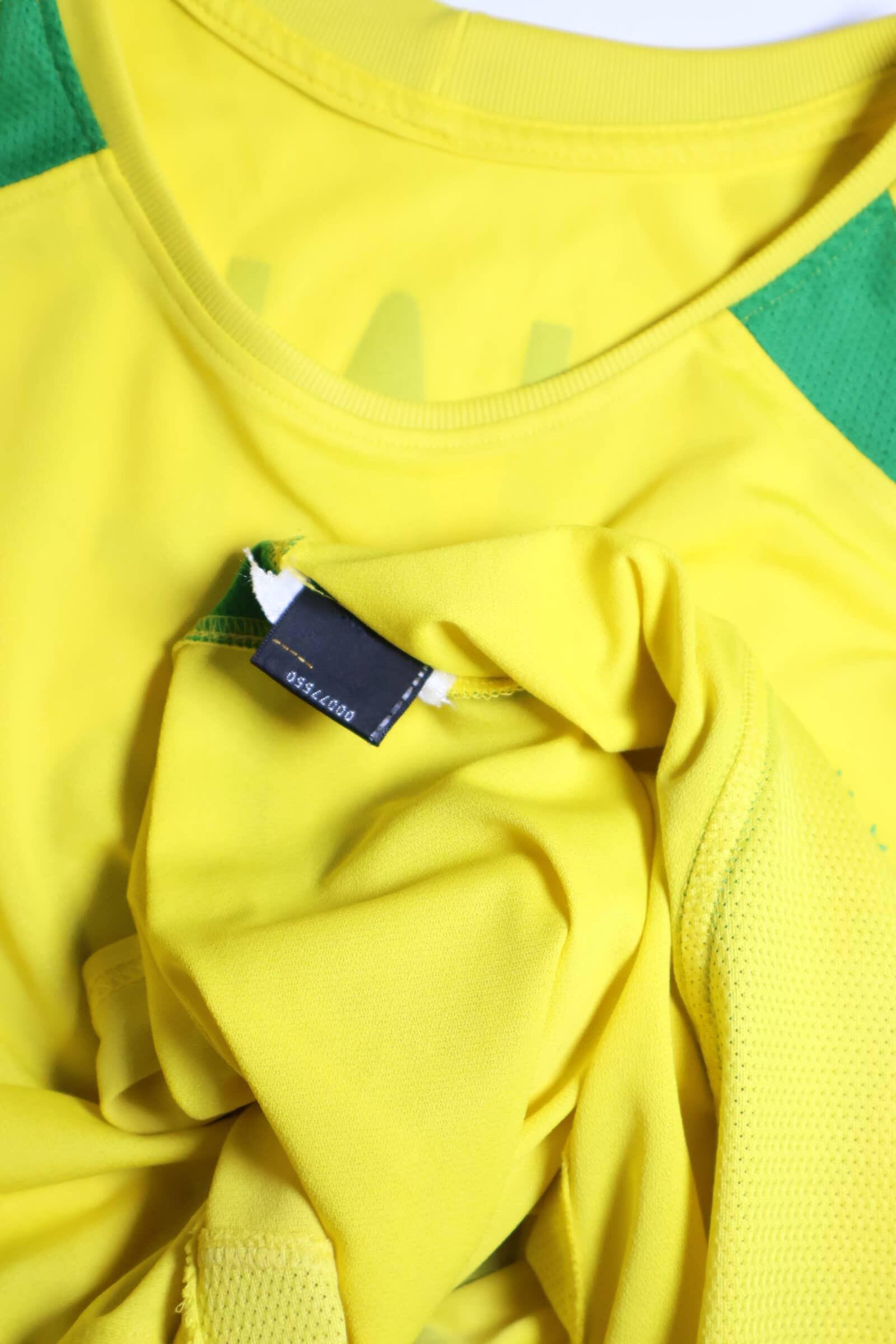 Brazil Ronaldo #9 2002/ Home Shirt - L