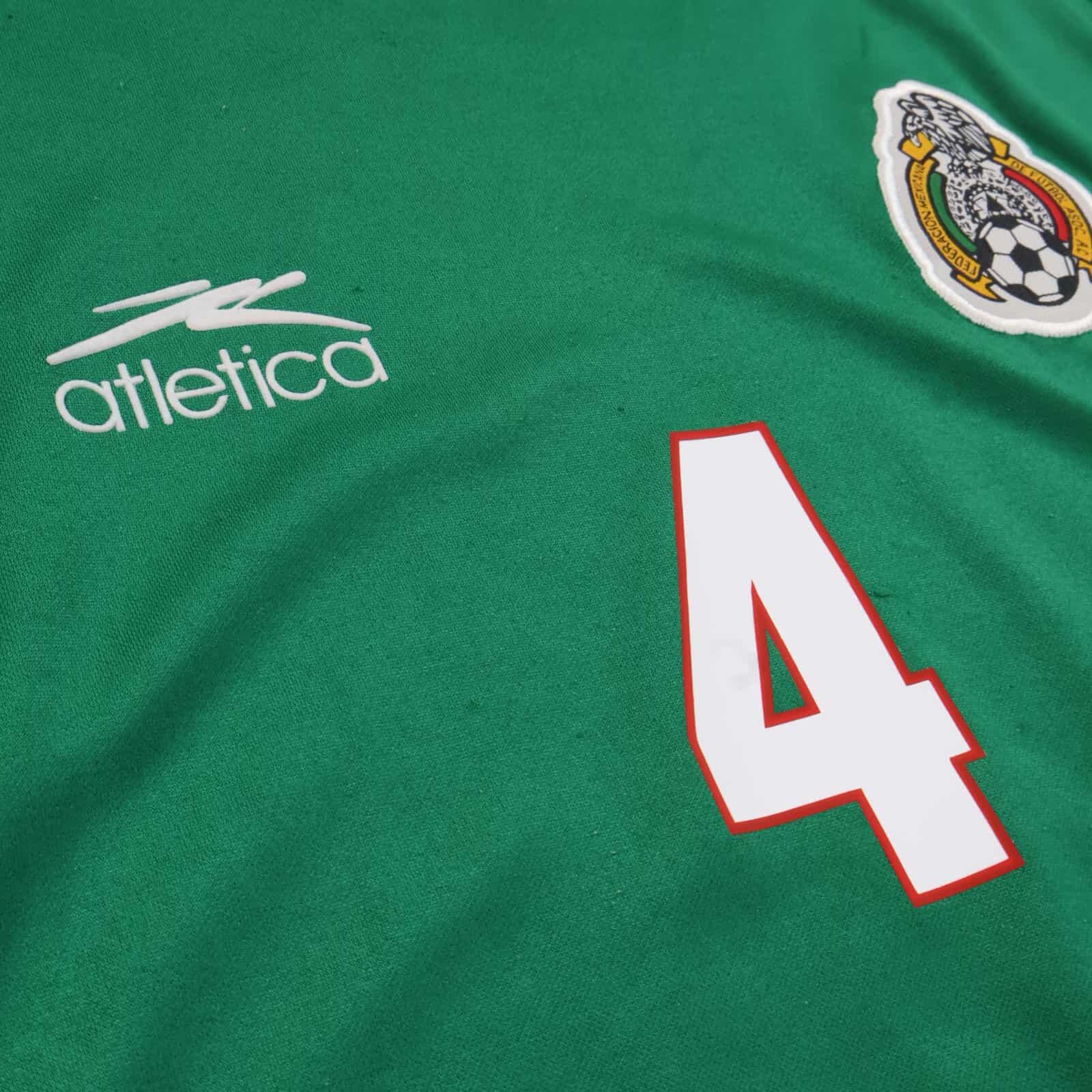 Mexico R. Marquez #4 2002/03 Home Shirt - M