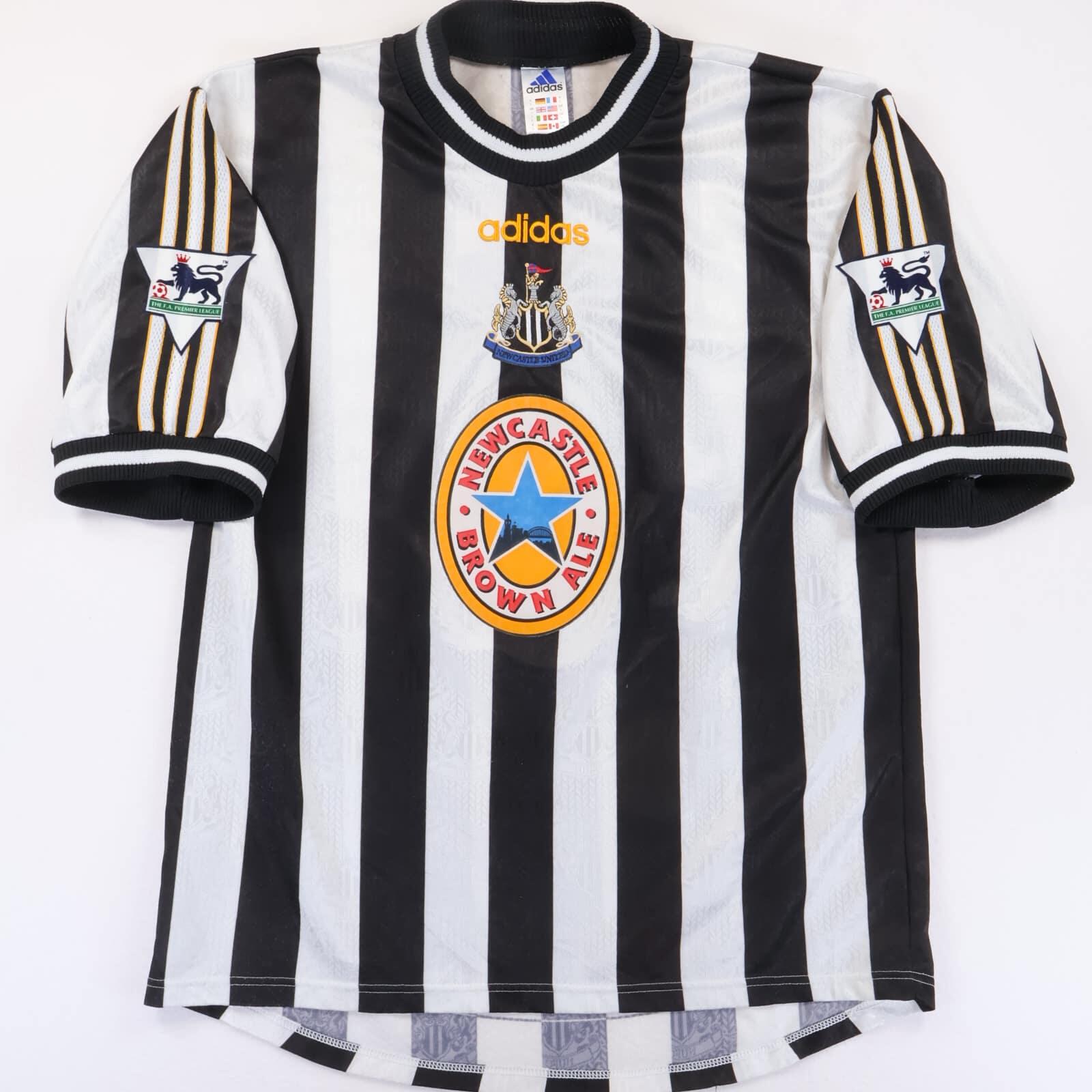 Newcastle United 1997/98 Home Shirt - L