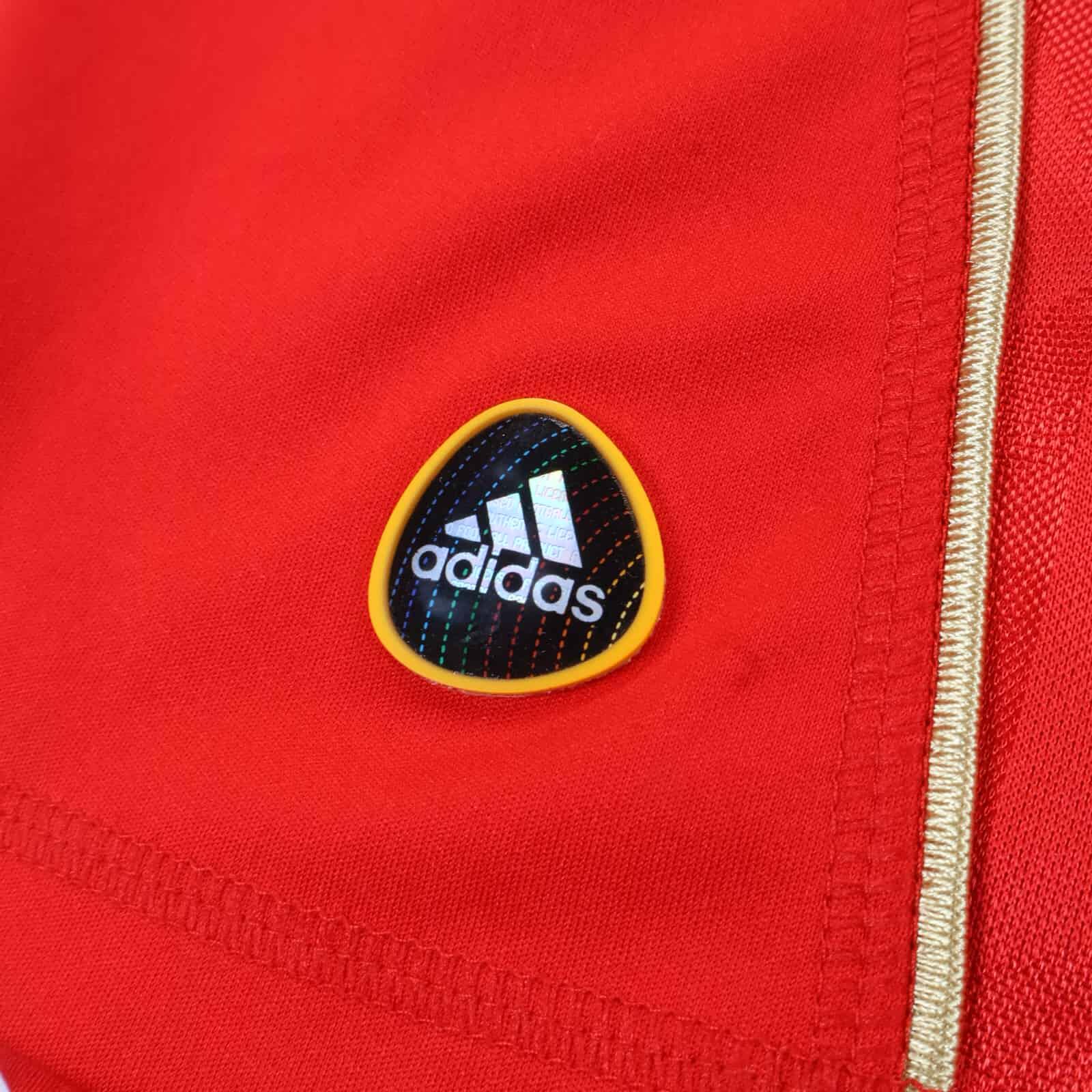 Liverpool F.C 2010/11 Home Shirt - M