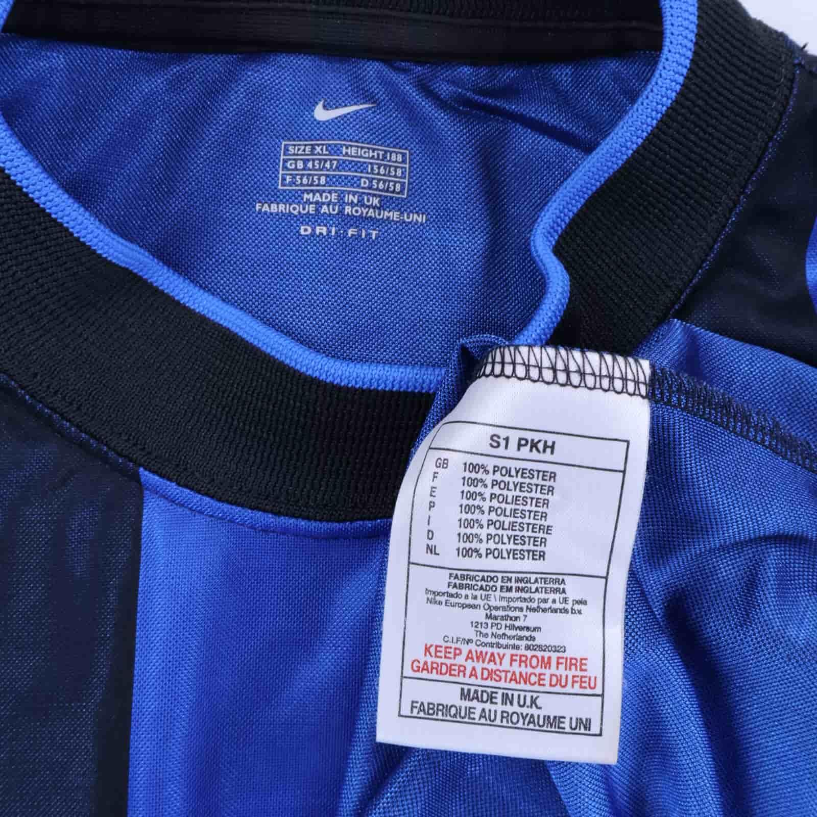 Inter Milan 2000/01 Home Shirt - XL
