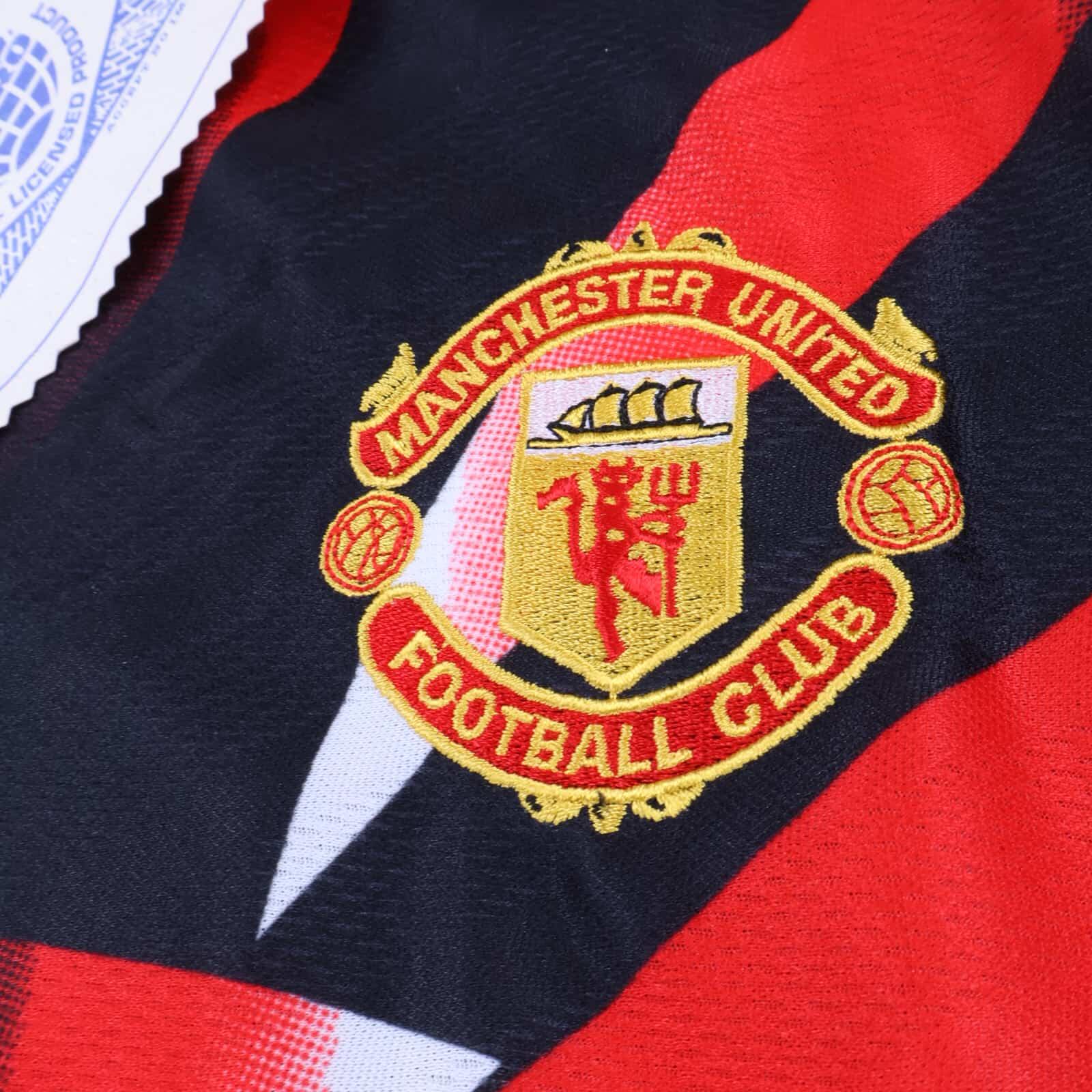 Manchester United 1994/95 Training Shirt - M- BACK