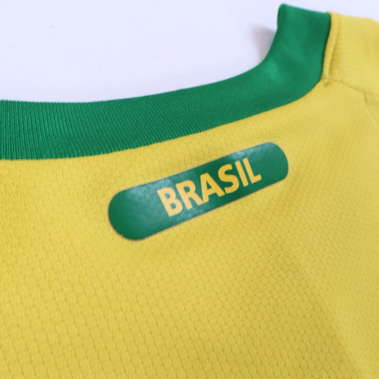 Brazil 2010/11 Home Shirt - L- TAGS