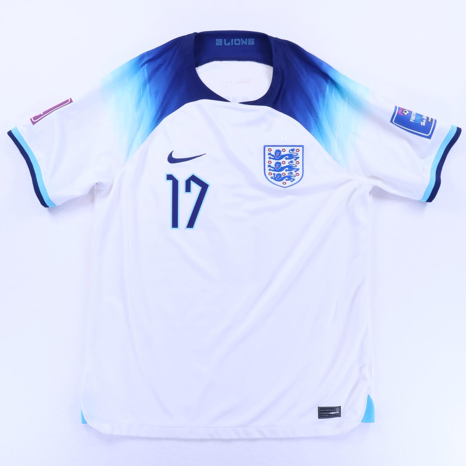 England Saka #17 2022/23 Home Shirt - L- BACK