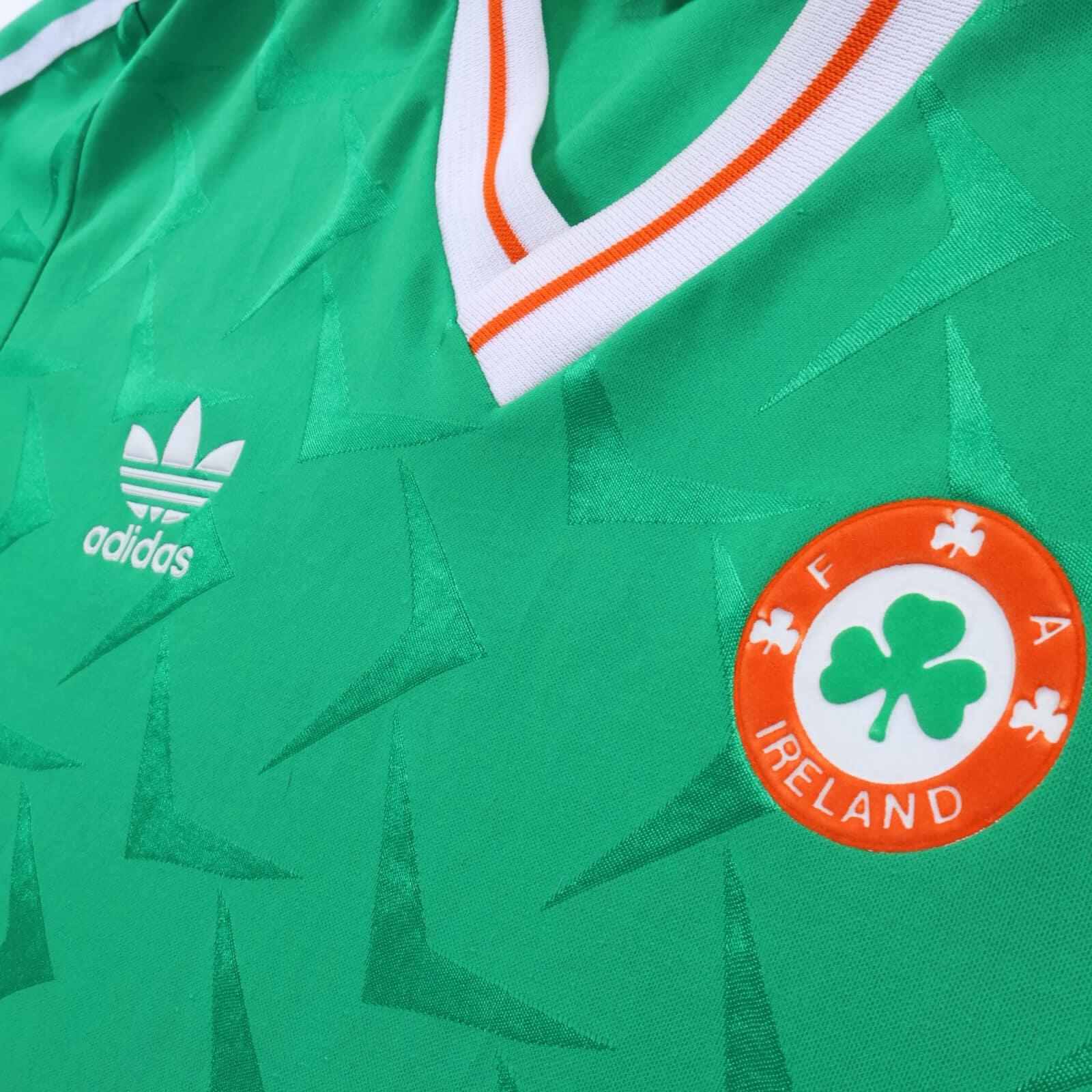 Republic Of Ireland 1990/92 Home Shirt - XL- BACK