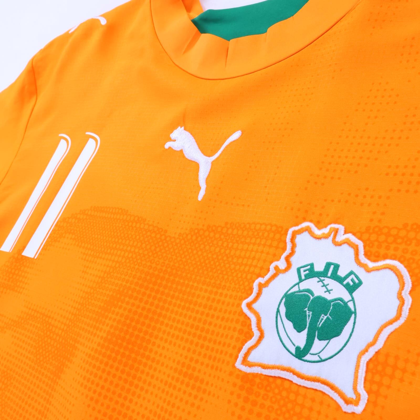 Ivory Coast Drogba #11 2006/07 Home Shirt - L