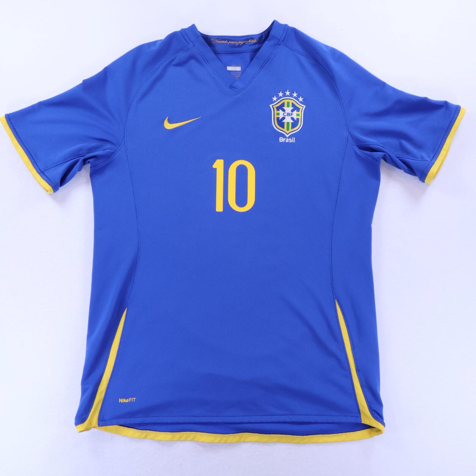 Brazil Ronaldinho #10 2008/10 Away Shirt - L