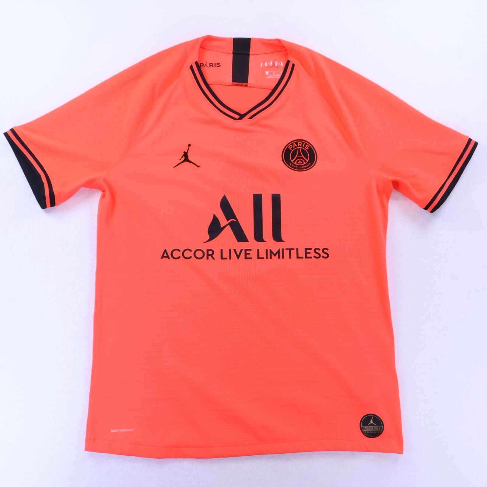 Paris Saint-Germain F.C Mbappé #7 2019/20 Away Shirt - Player Issue - L