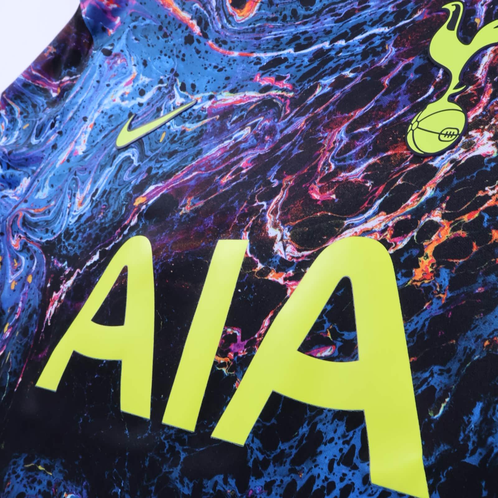Tottenham Hotspur Kane #10 2021/22 Away Shirt - L