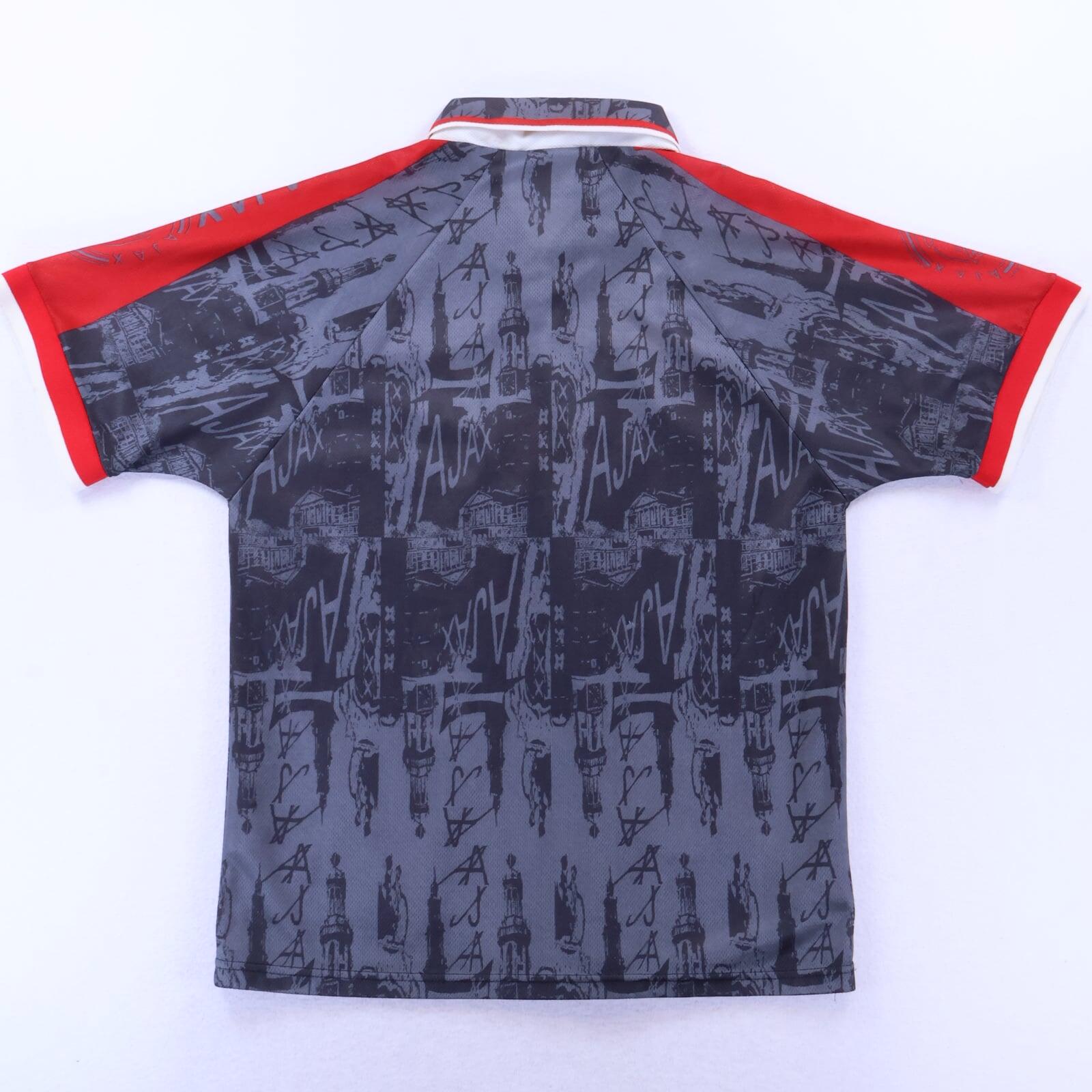 Ajax 1996/97 Away Shirt - M