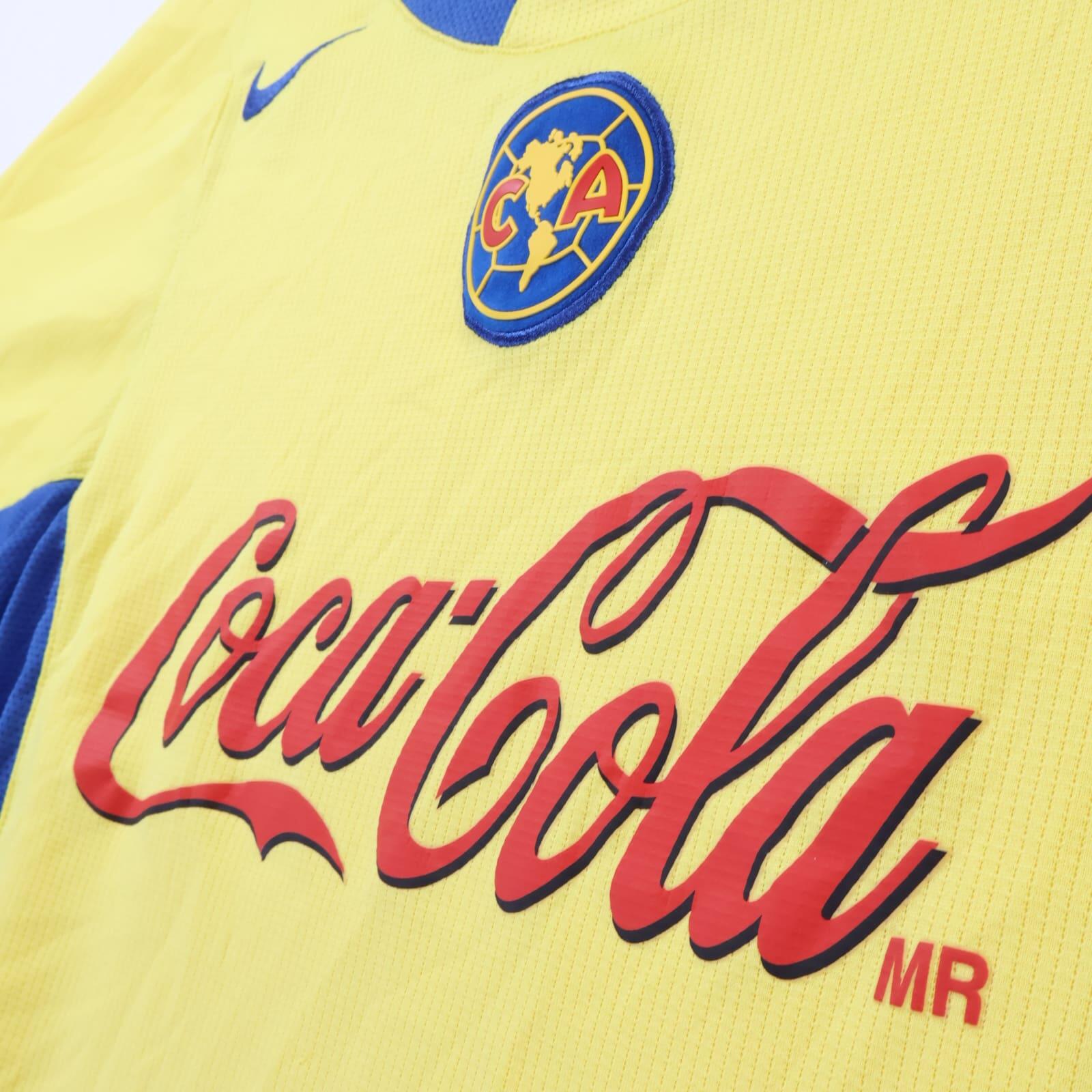 Club América 2004/05 Home Shirt - M