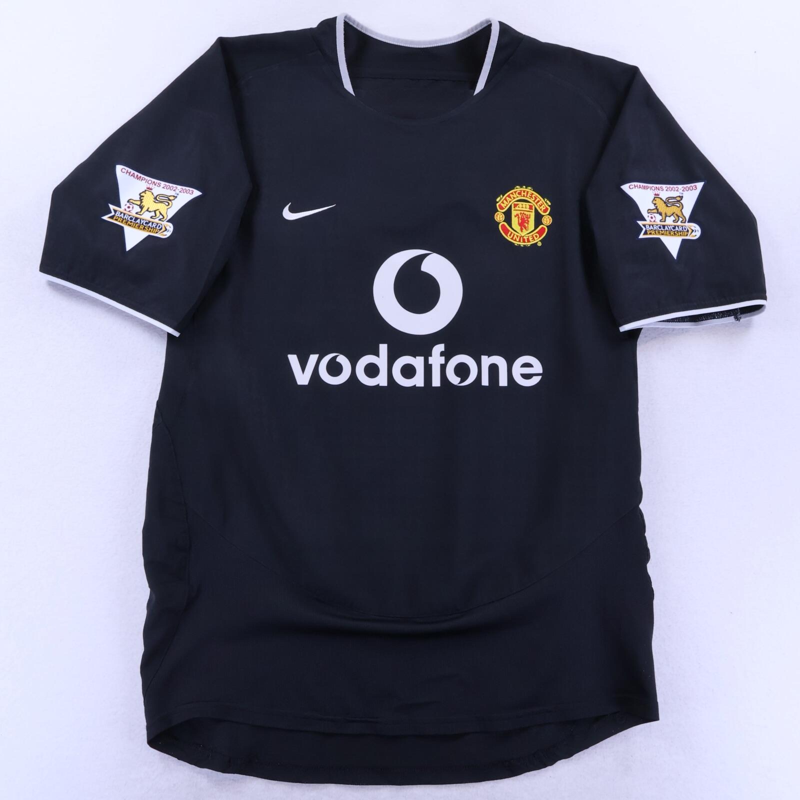 Manchester United Keane #16 2003/05 Away Shirt - M