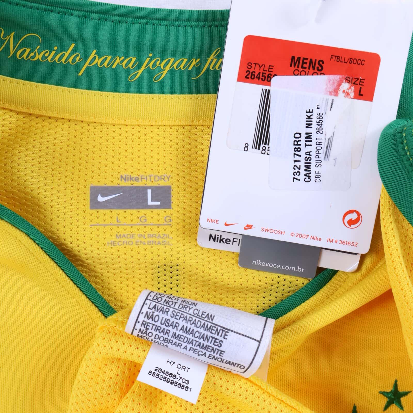 *NWT* Brazil Ronaldinho #10 2008/10 Home Shirt - L