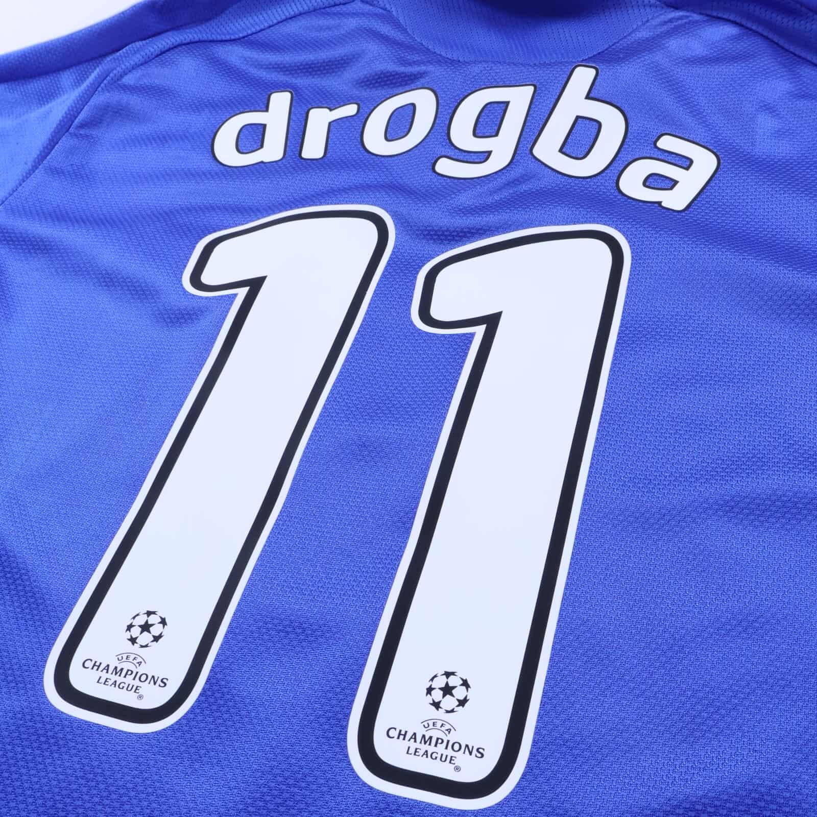 Chelsea Drogba #11 2008/09 Home Shirt - M