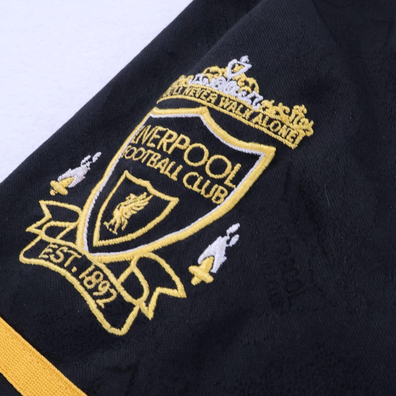 Liverpool F.C 1994/96 Shorts - M