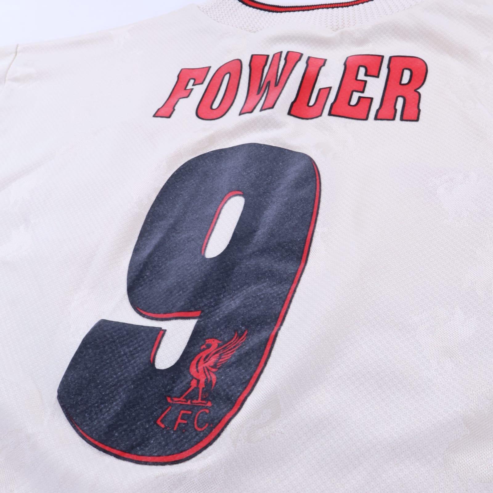 Liverpool F.C Fowler #9 1996/97 Away Shirt - M