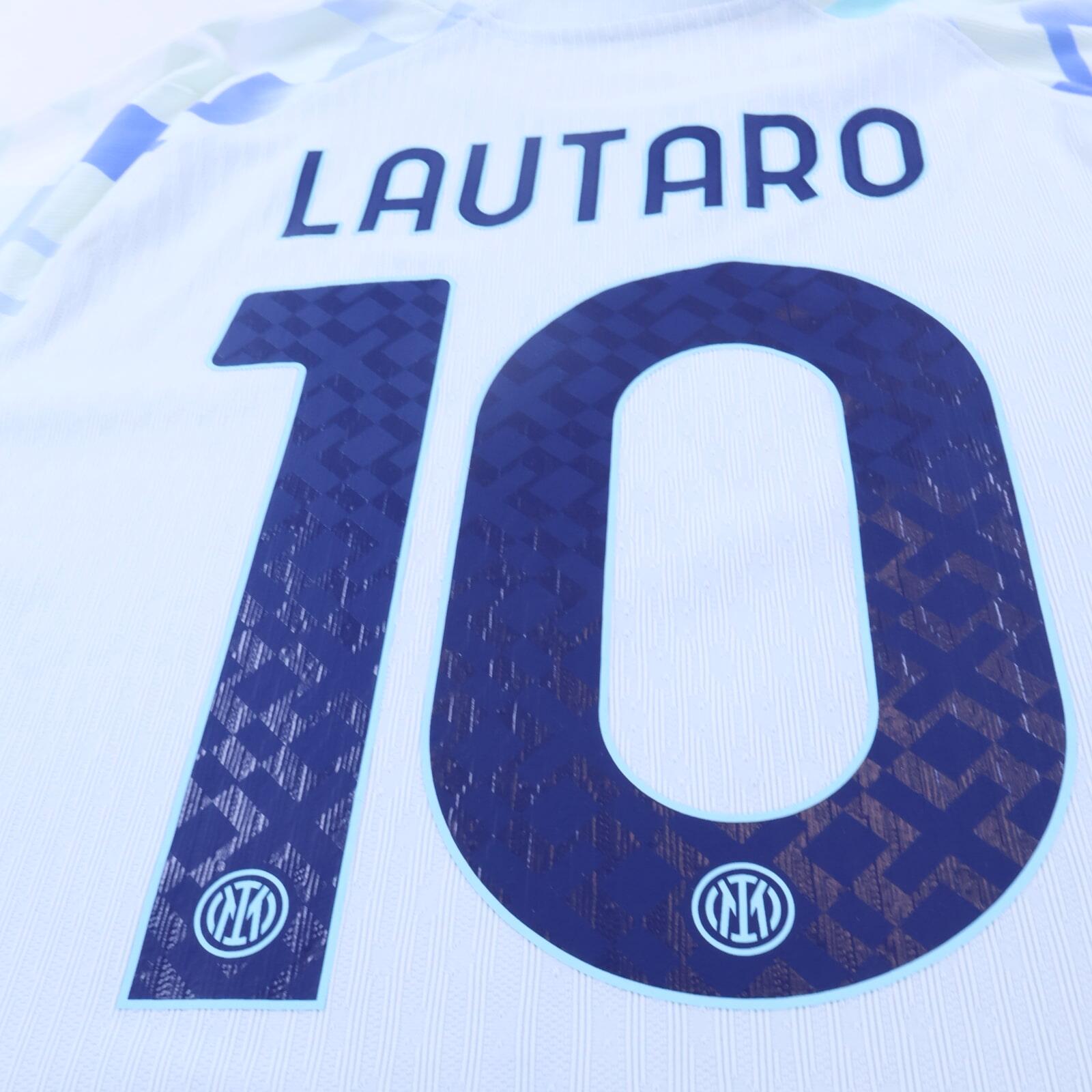 *NWT* Inter Milan Lautaro #10 2025/26 Away Shirt - L