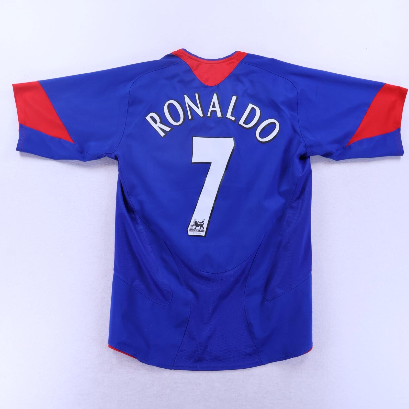 Manchester United Ronaldo #7 2005/06 Away Shirt - S