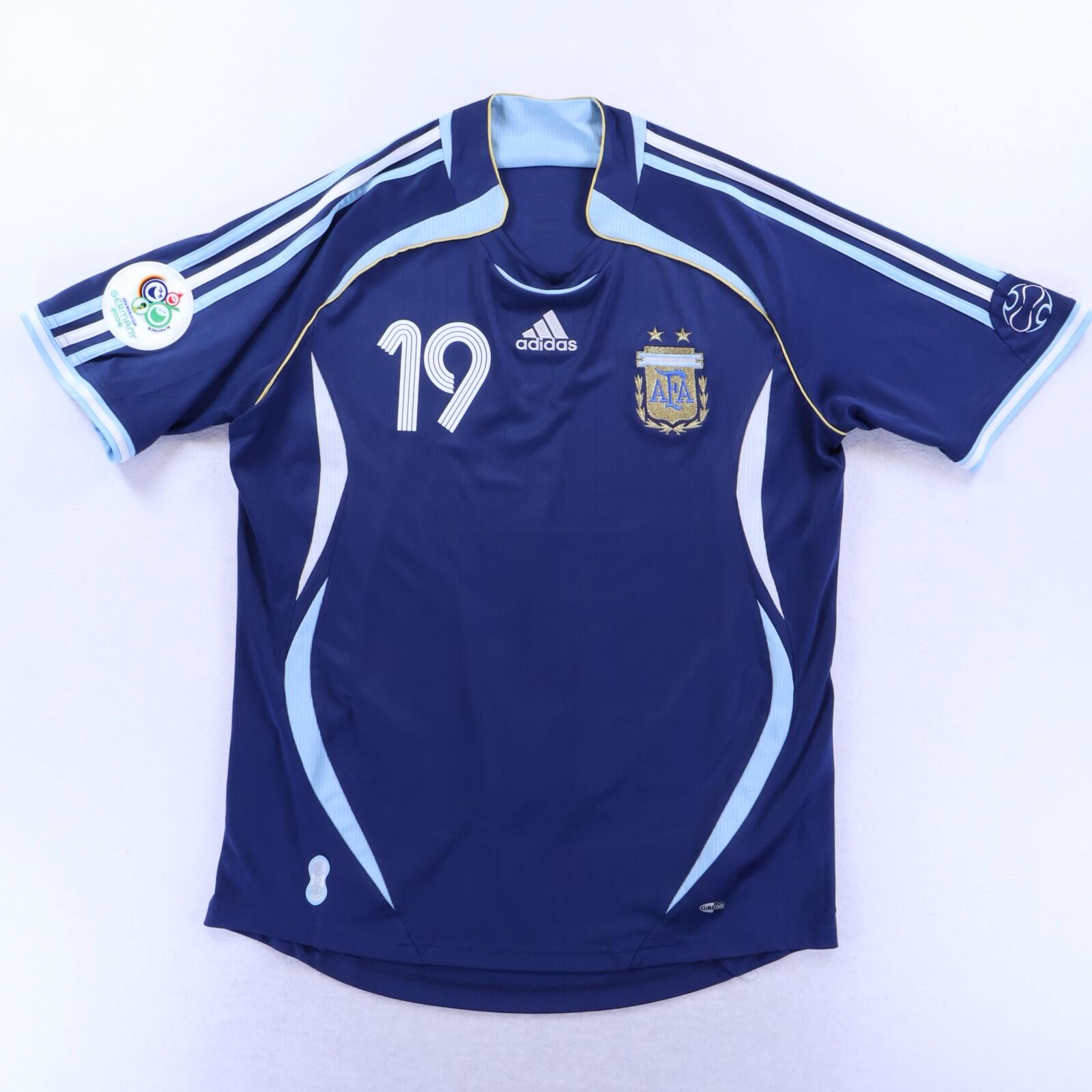 *MINT* Argentina Messi #19 2006 Away Shirt - L