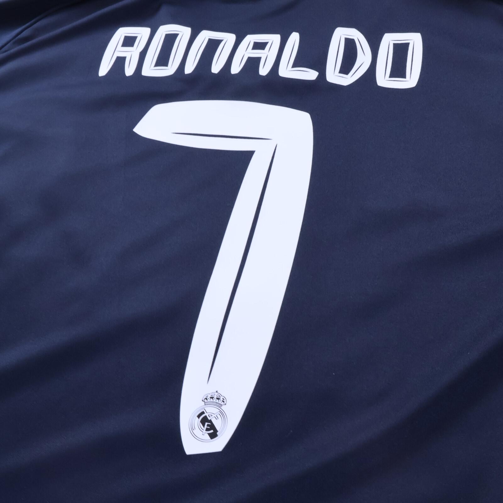 Real Madrid Ronaldo #7 2010/11 Away Shirt - XL