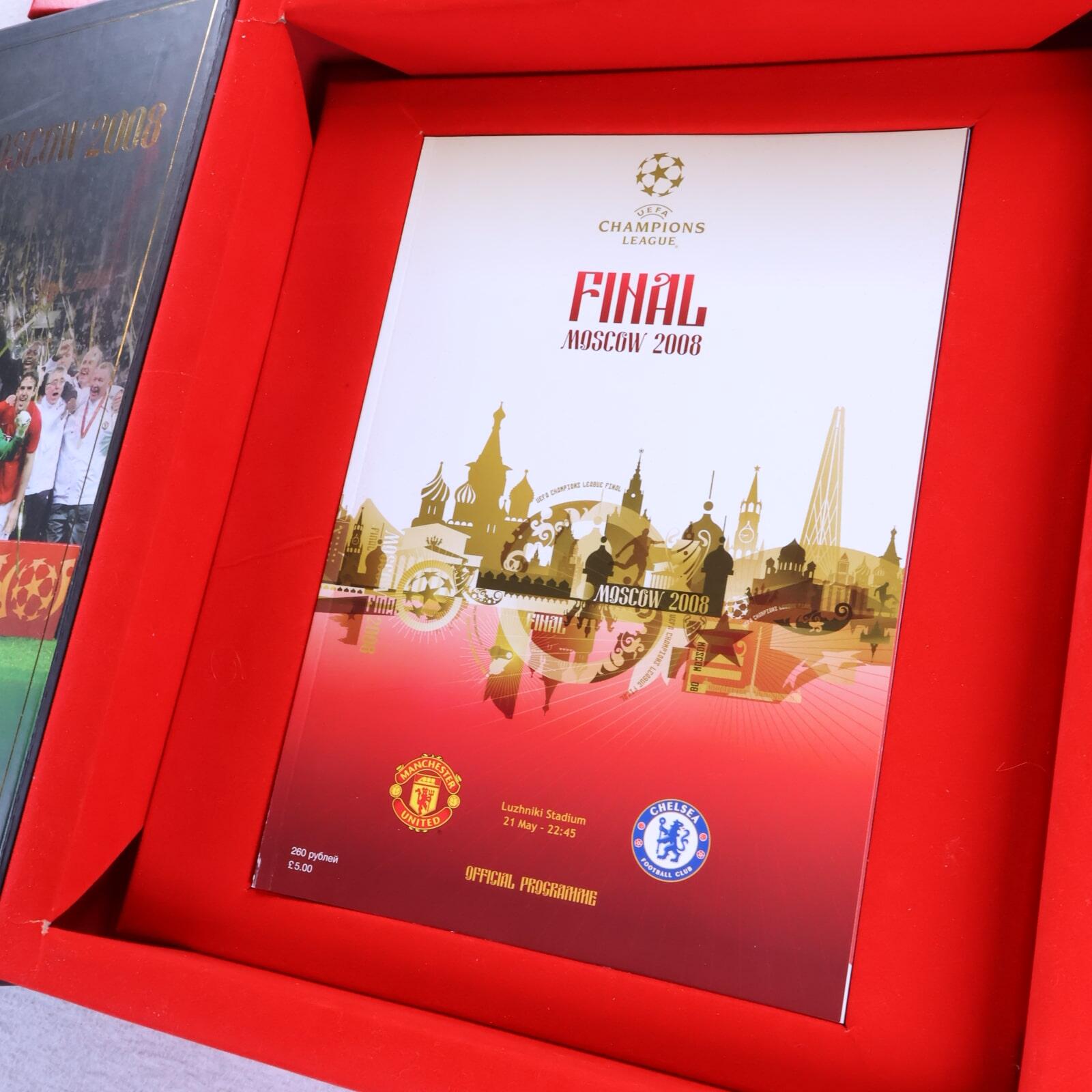 *BNIB* Manchester United 2008/09 Limited Edition Champions Of Europe Box - M