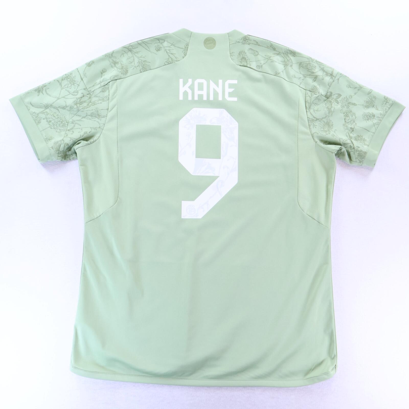 Bayern Munich Kane #9 2023/24 Oktoberfest Shirt - XL