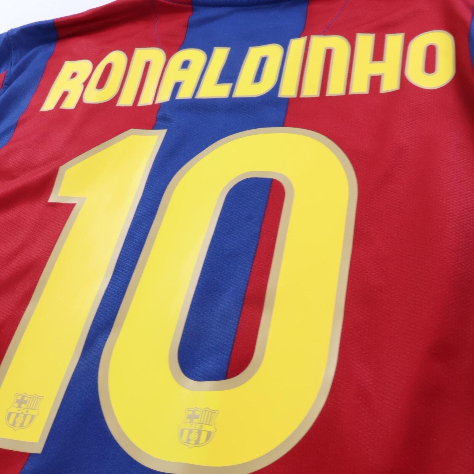 Barcelona Ronaldinho #10 2007/08 Home Shirt - L