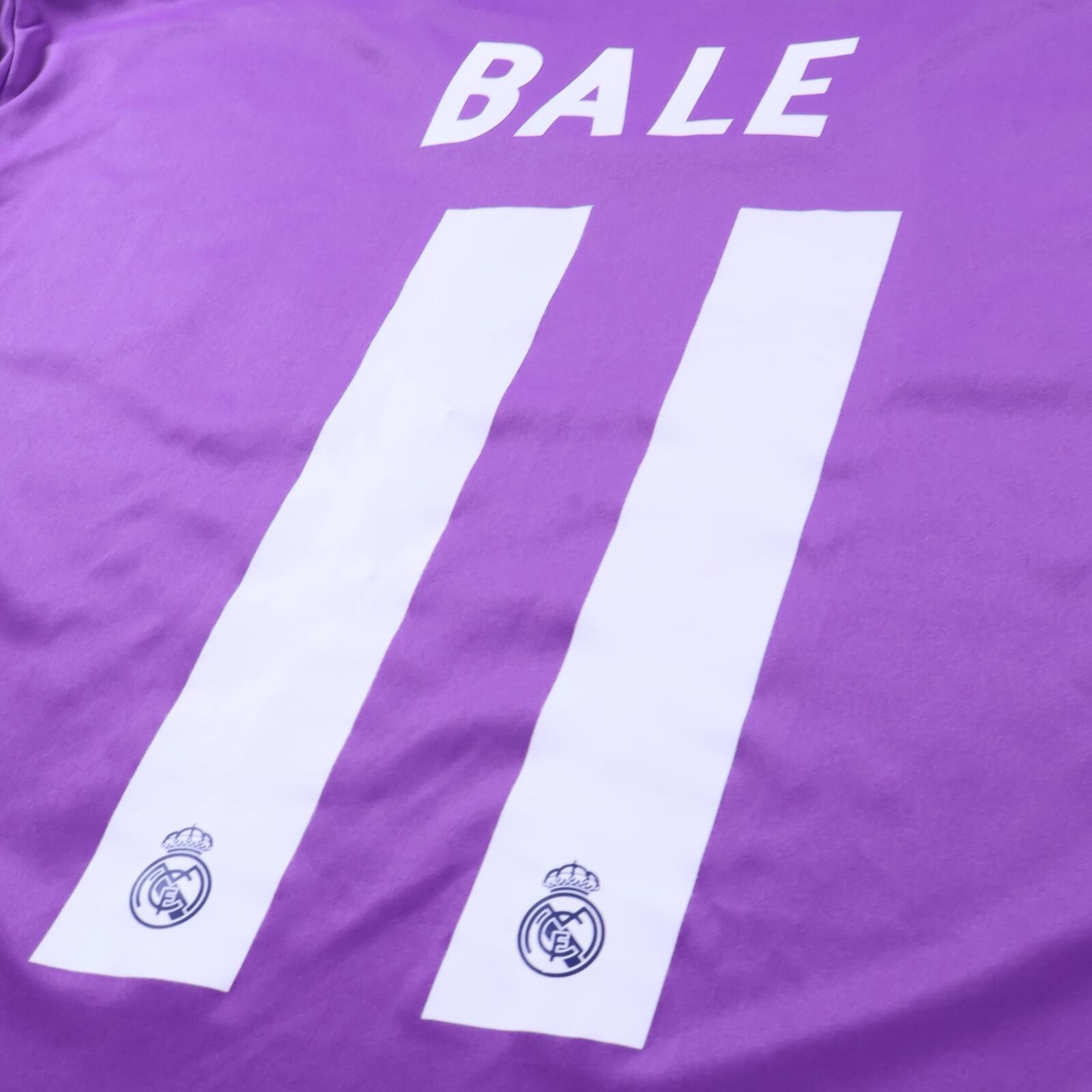Real Madrid 2016/17 Away Shirt - XL