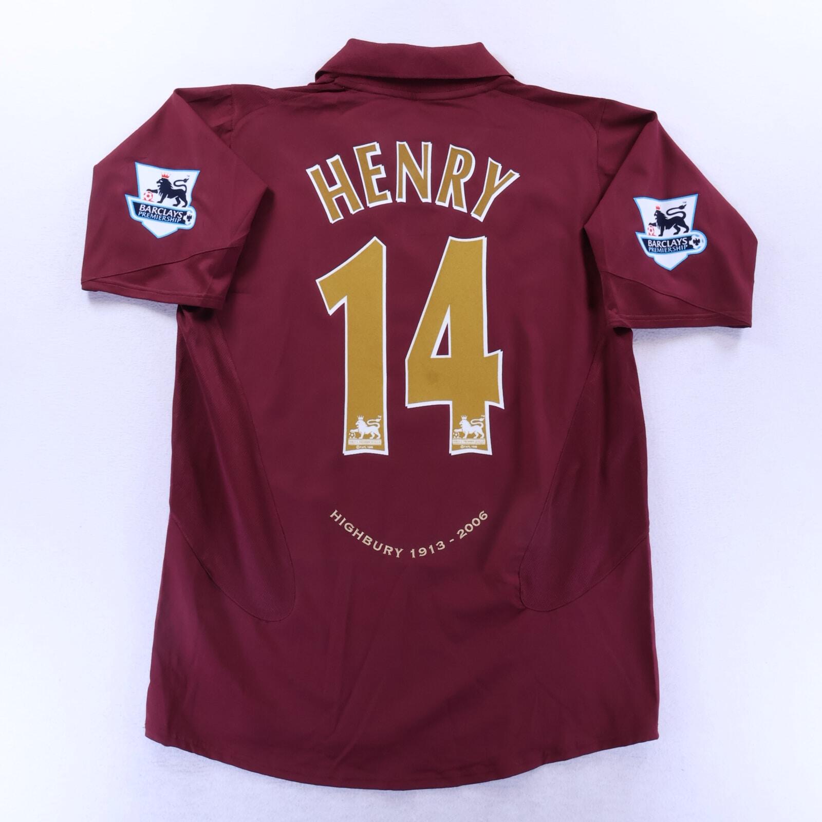 *NWT* Arsenal 2005/06 Home Shirt - L