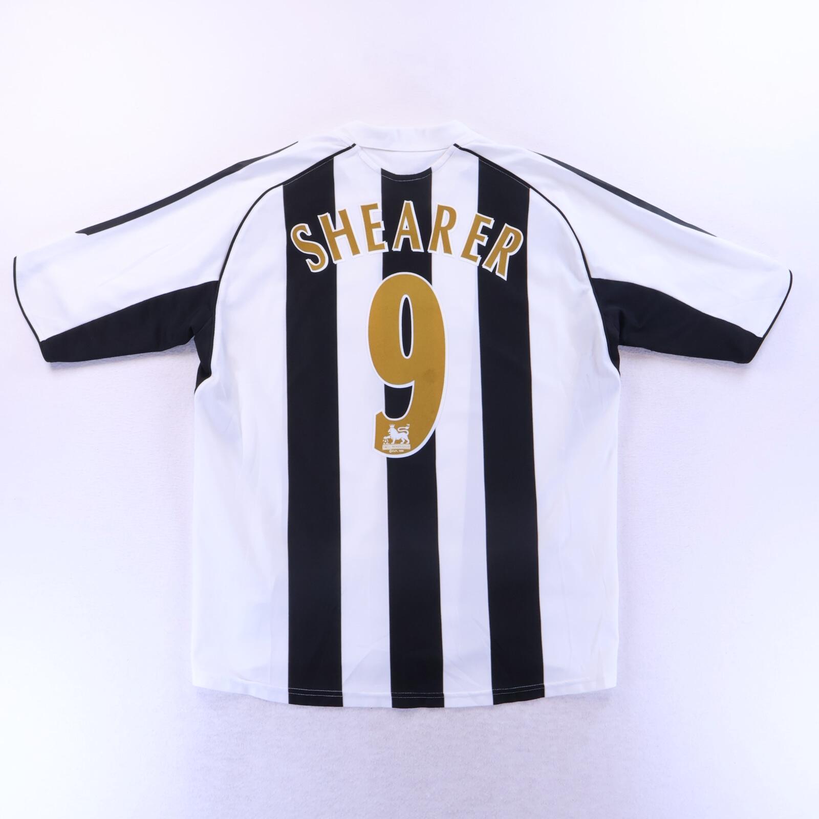 Newcastle United Shearer #9 2005/07 Home Shirt - L