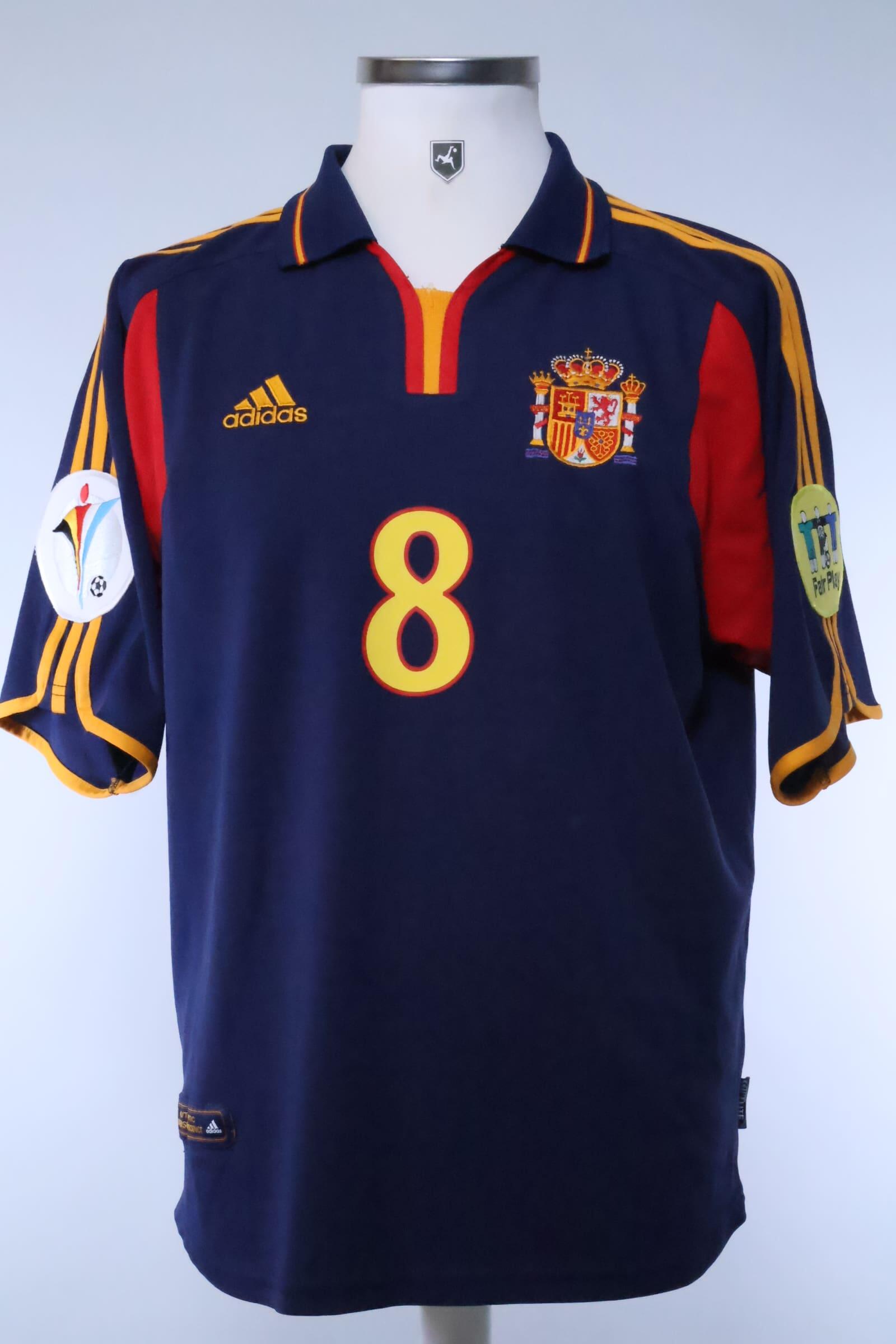 Spain 2000/02 Luis Enrique #8 Away Shirt - LAuthentic Original Football Shirt