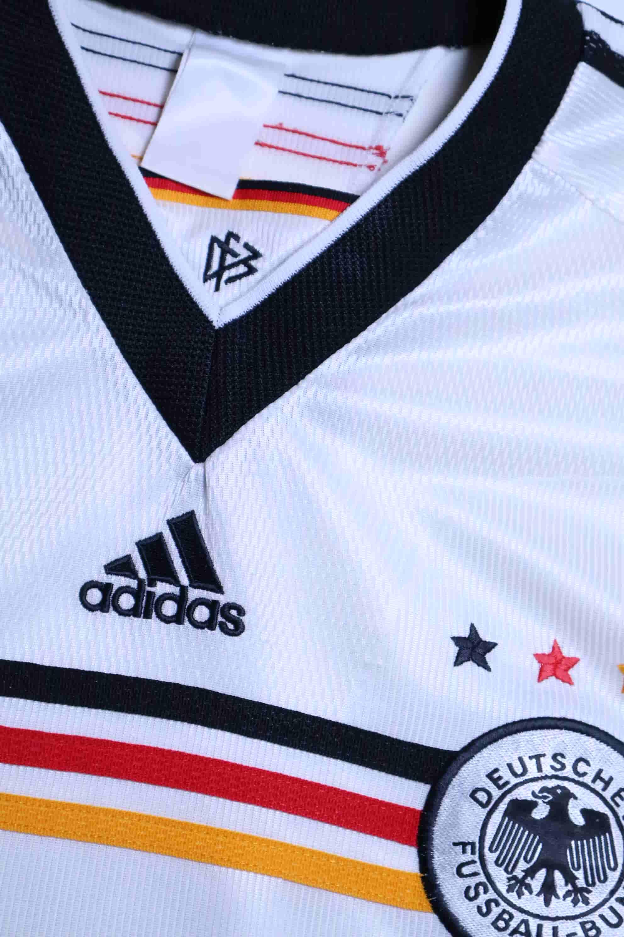 Germany 1998/00 Home Shirt - M- TAGS