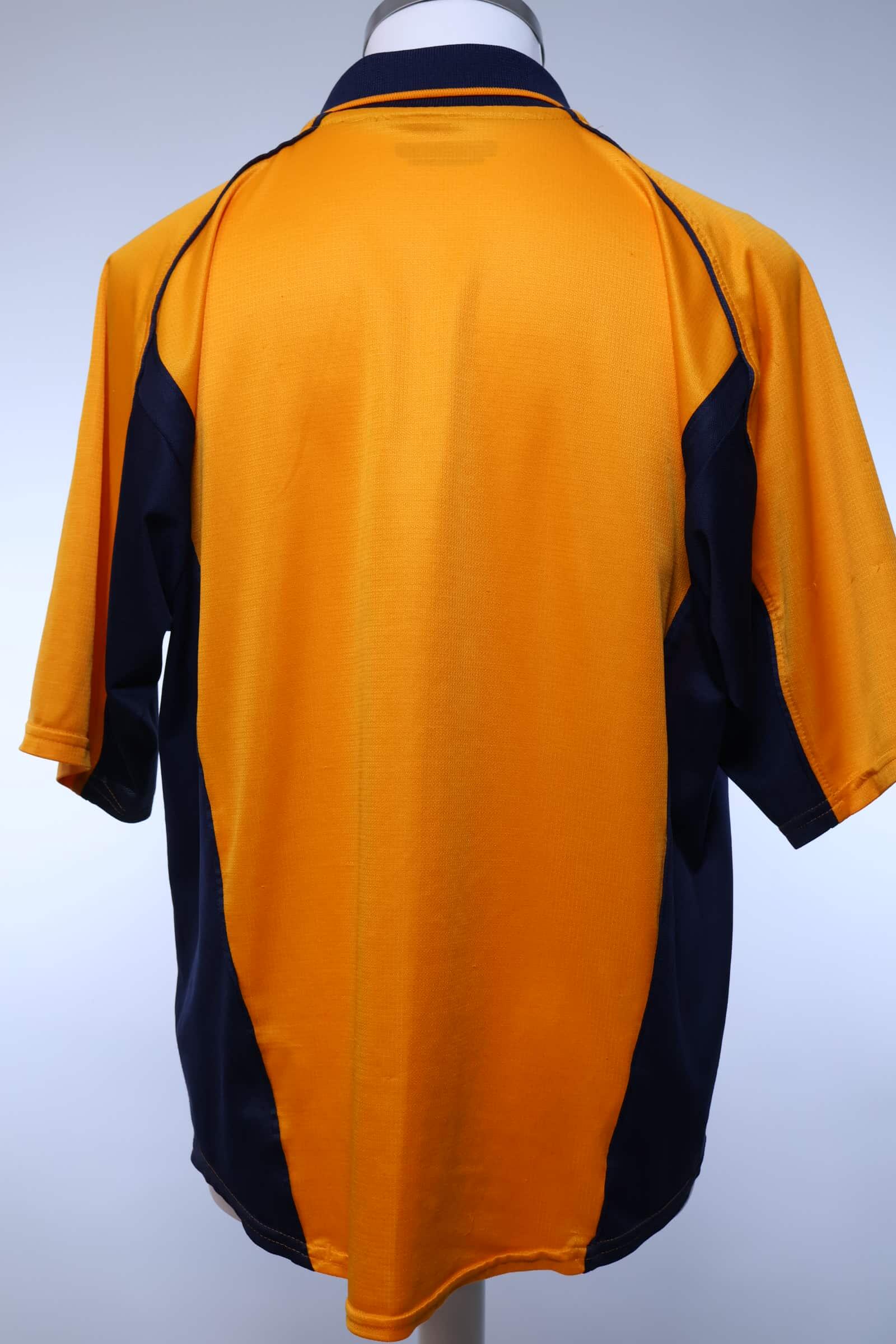 Liverpool F.C 2000/01 Away Shirt - L- BACK