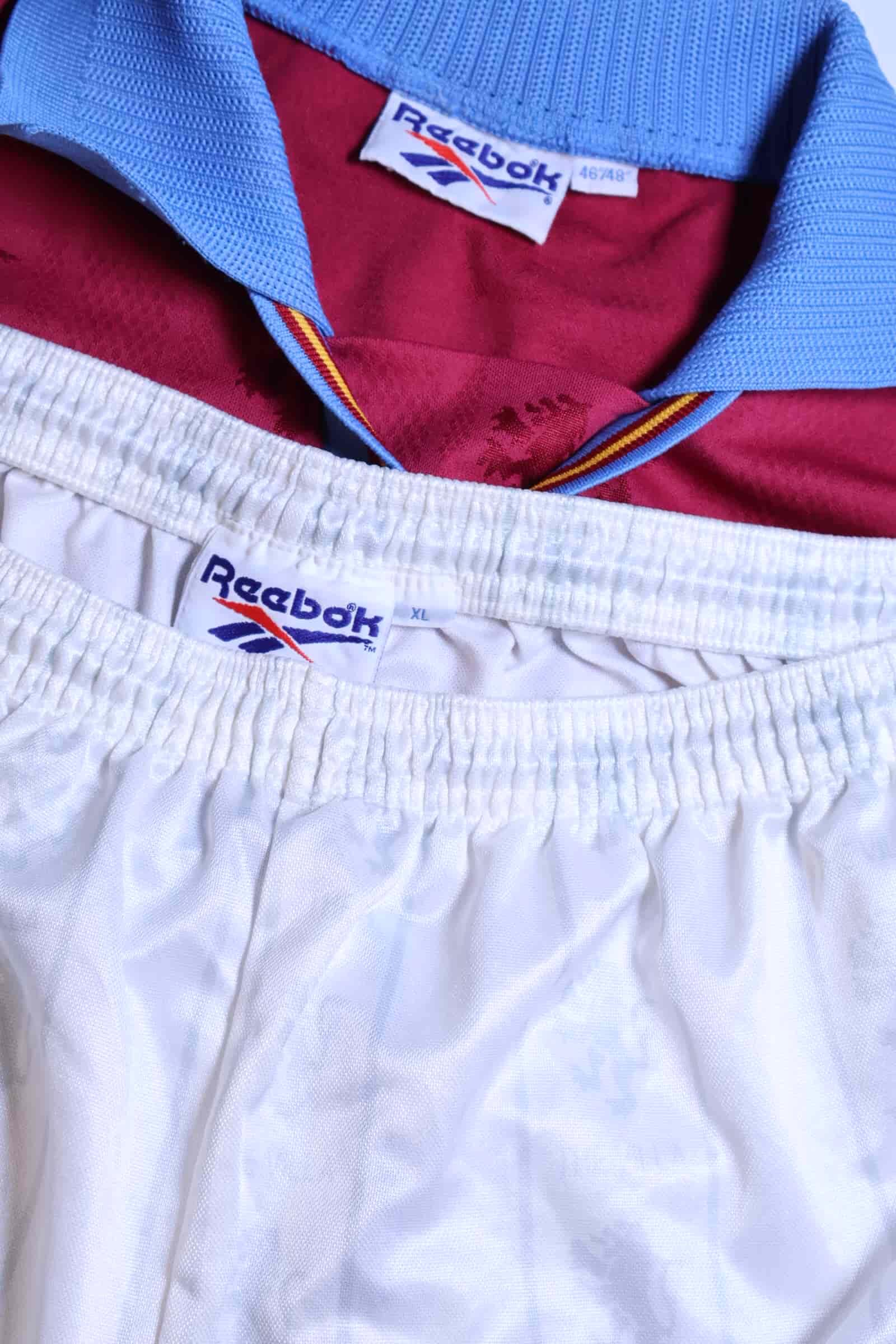 Aston Villa 1995/96 Full Kit - XL