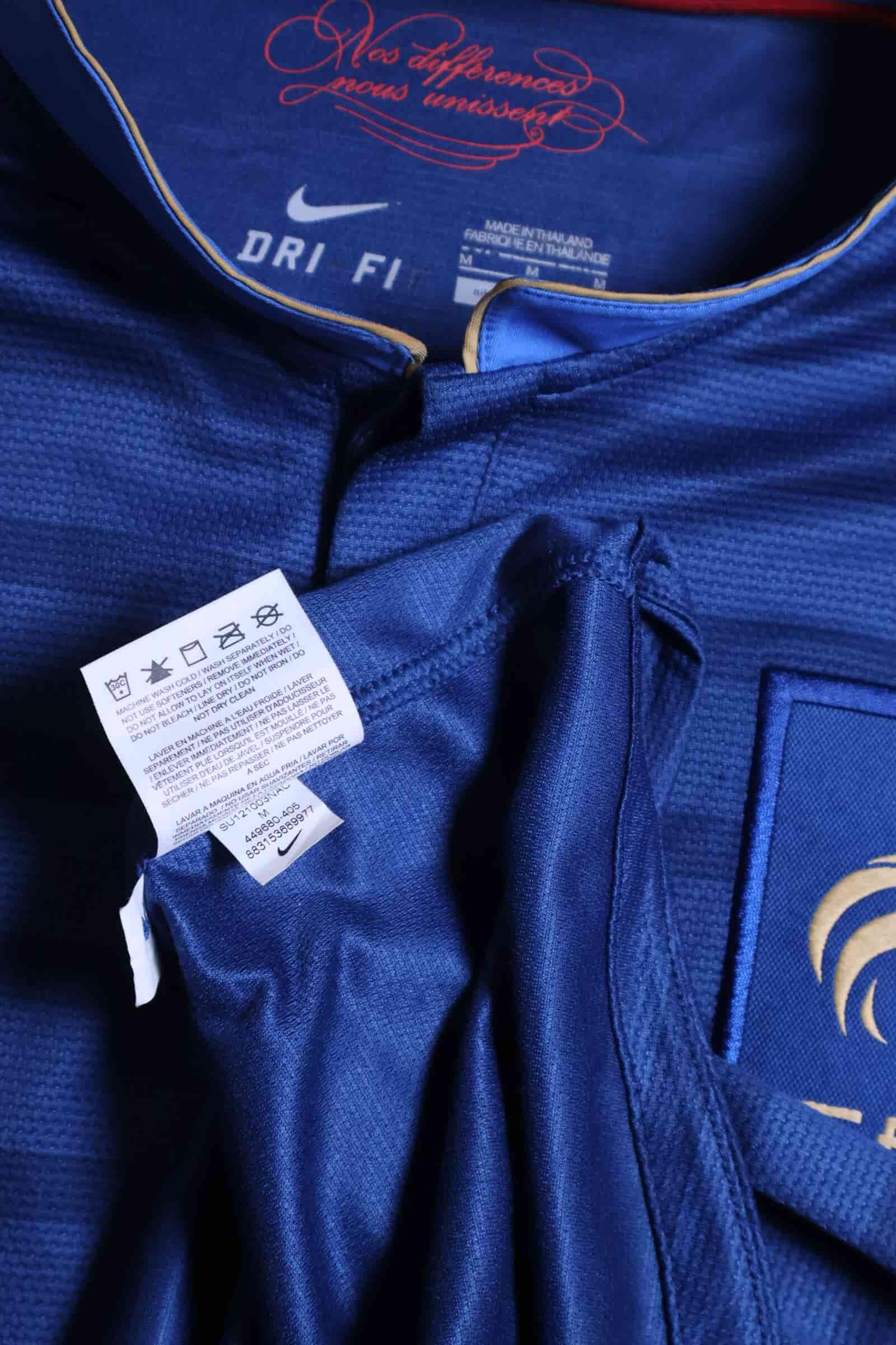 France 2012/13 Home Shirt - M