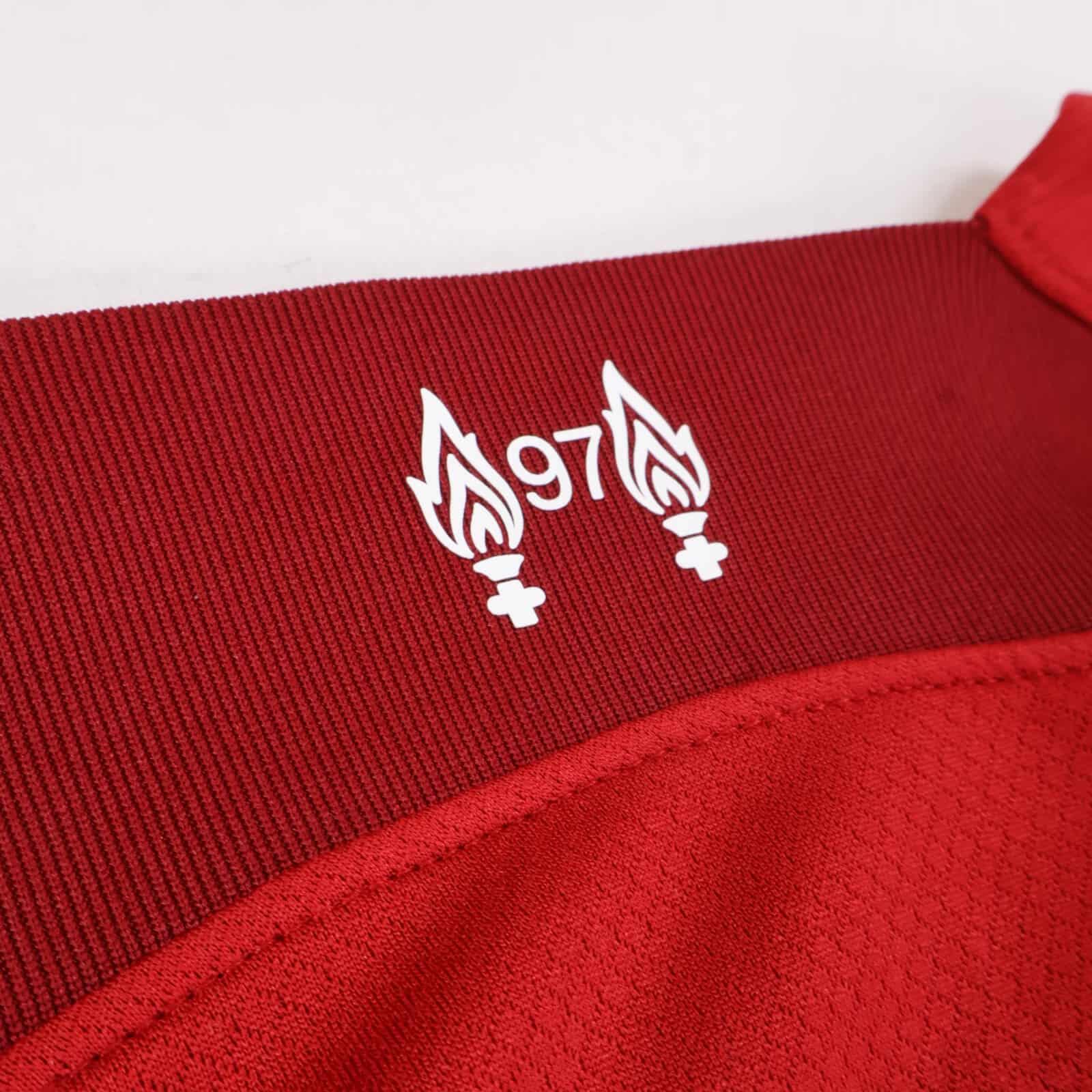 Liverpool F.C 2022/23 Home Shirt - S