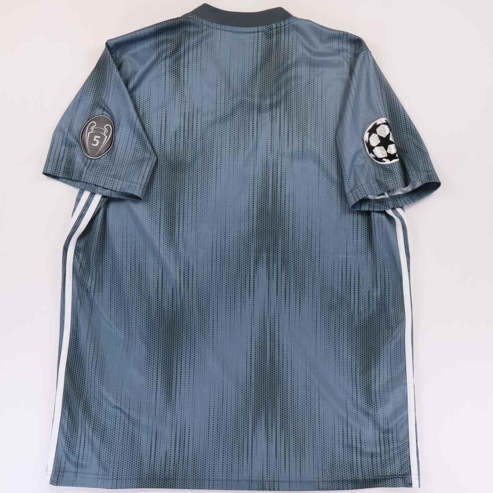 Bayern Munich 2018/19 Third Shirt - XL